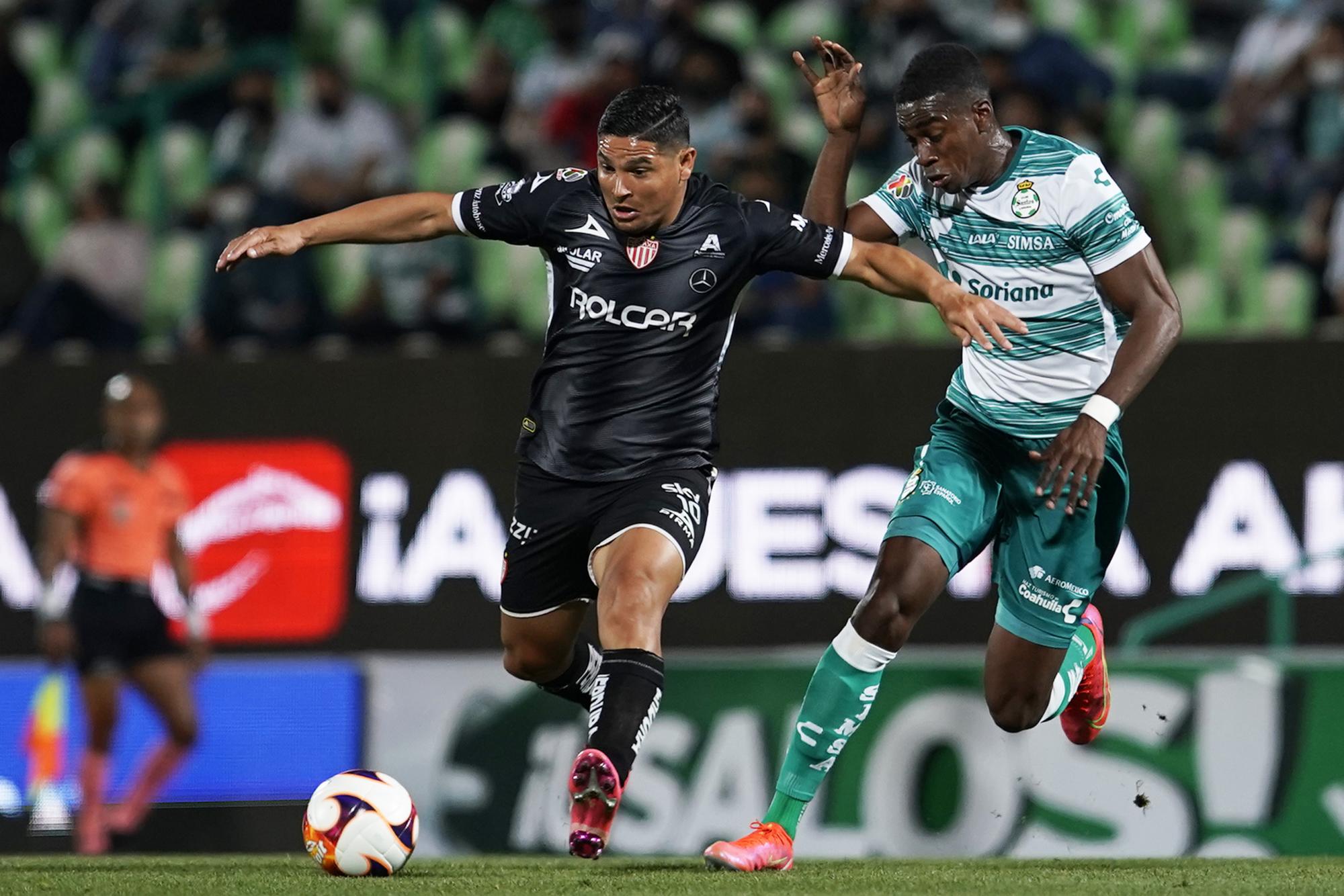 $!Santos apaga Rayos en casa