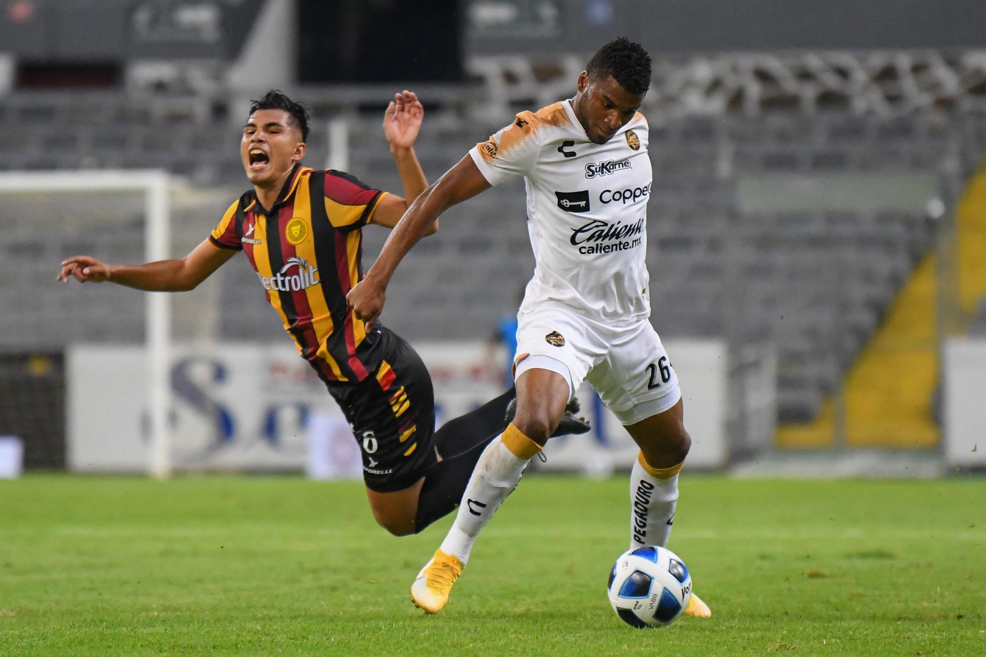 $!Dorados de Sinaloa deja escapar el triunfo ante UdeG