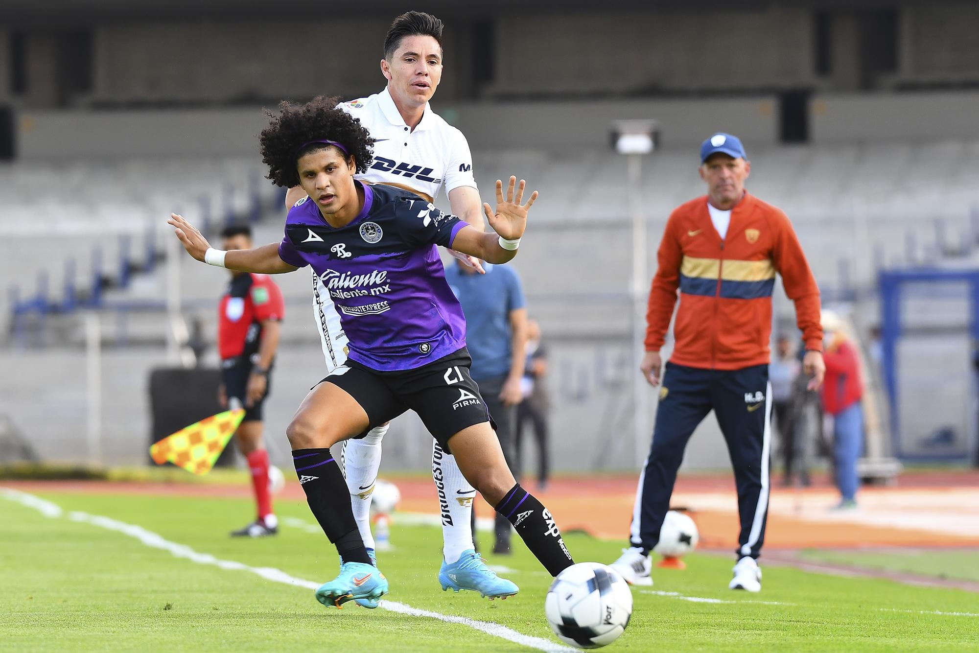 $!Mazatlán rescata el empate ante Pumas y sale del fondo de la tabla