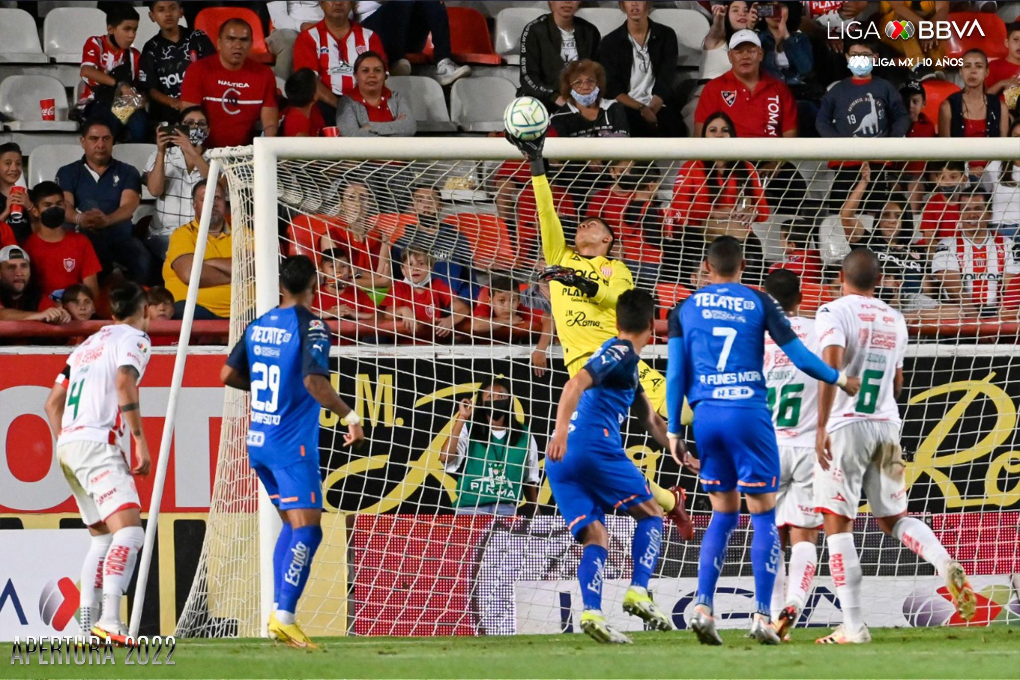 $!Rayados vence 2-1 al Necaxa y recupera el liderato
