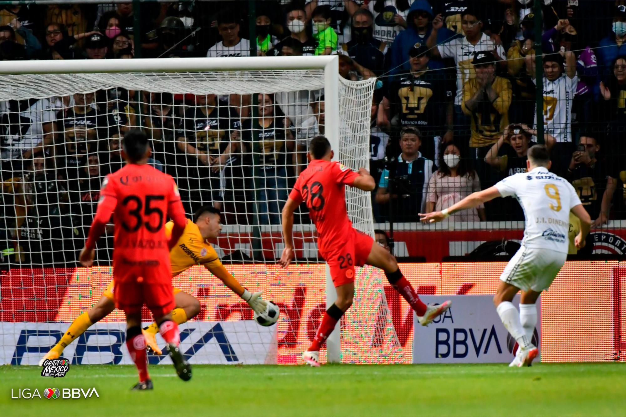 $!Pumas vence 2-1 de visita al Toluca y enfrentará al América en la liguilla