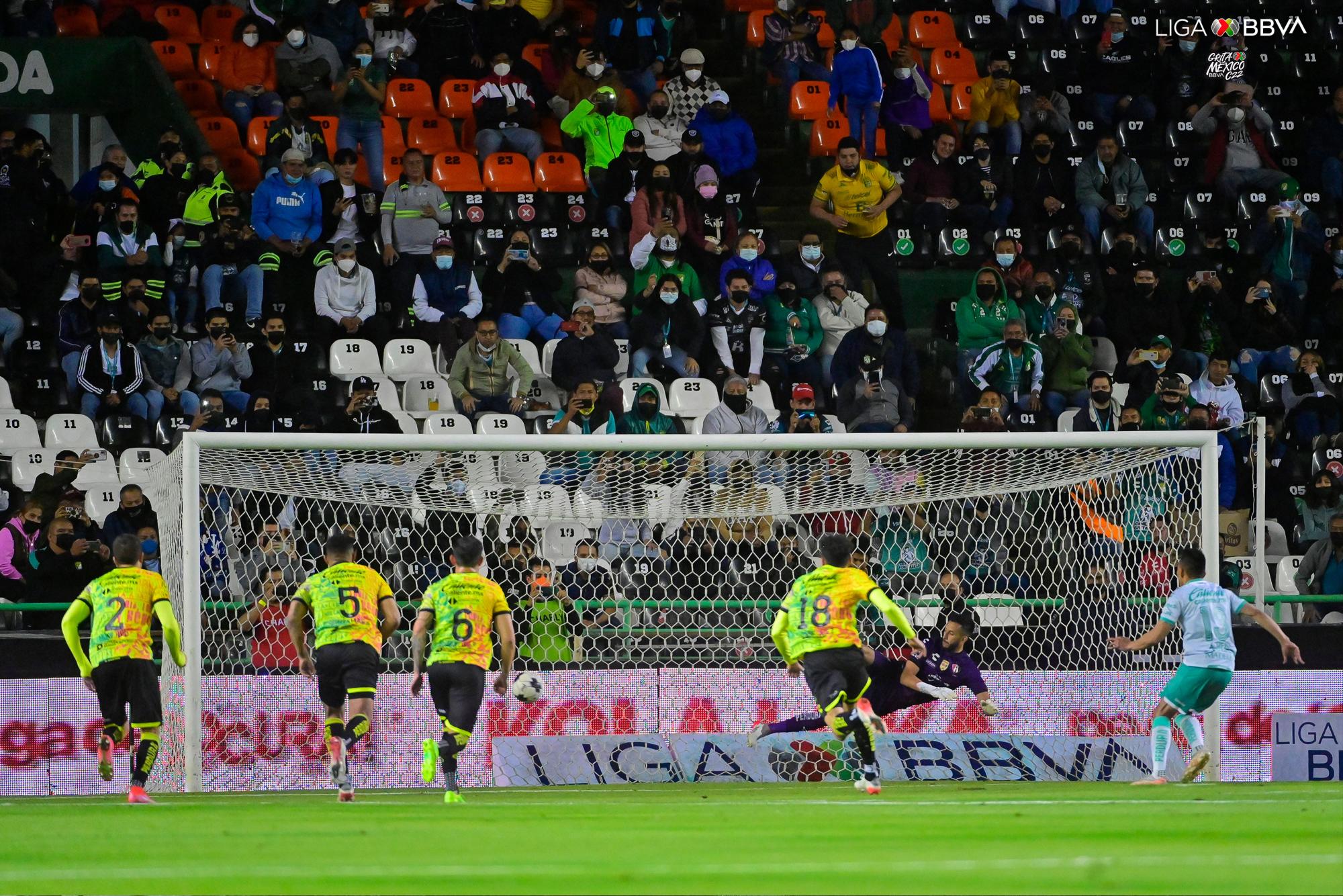 $!Atlas saca el empate de León en partido pendiente
