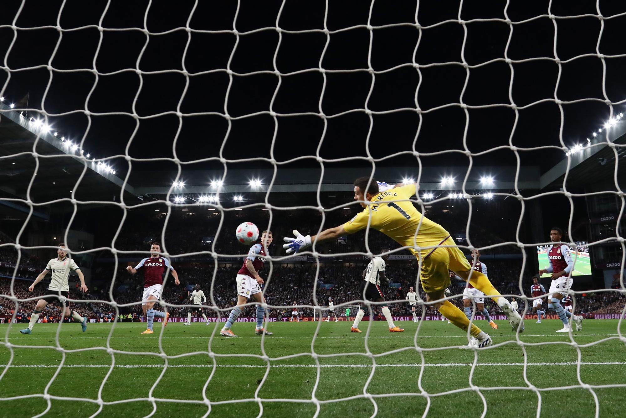 $!Liverpool se lo dio vuelta a Aston Villa y no se baja de la pelea