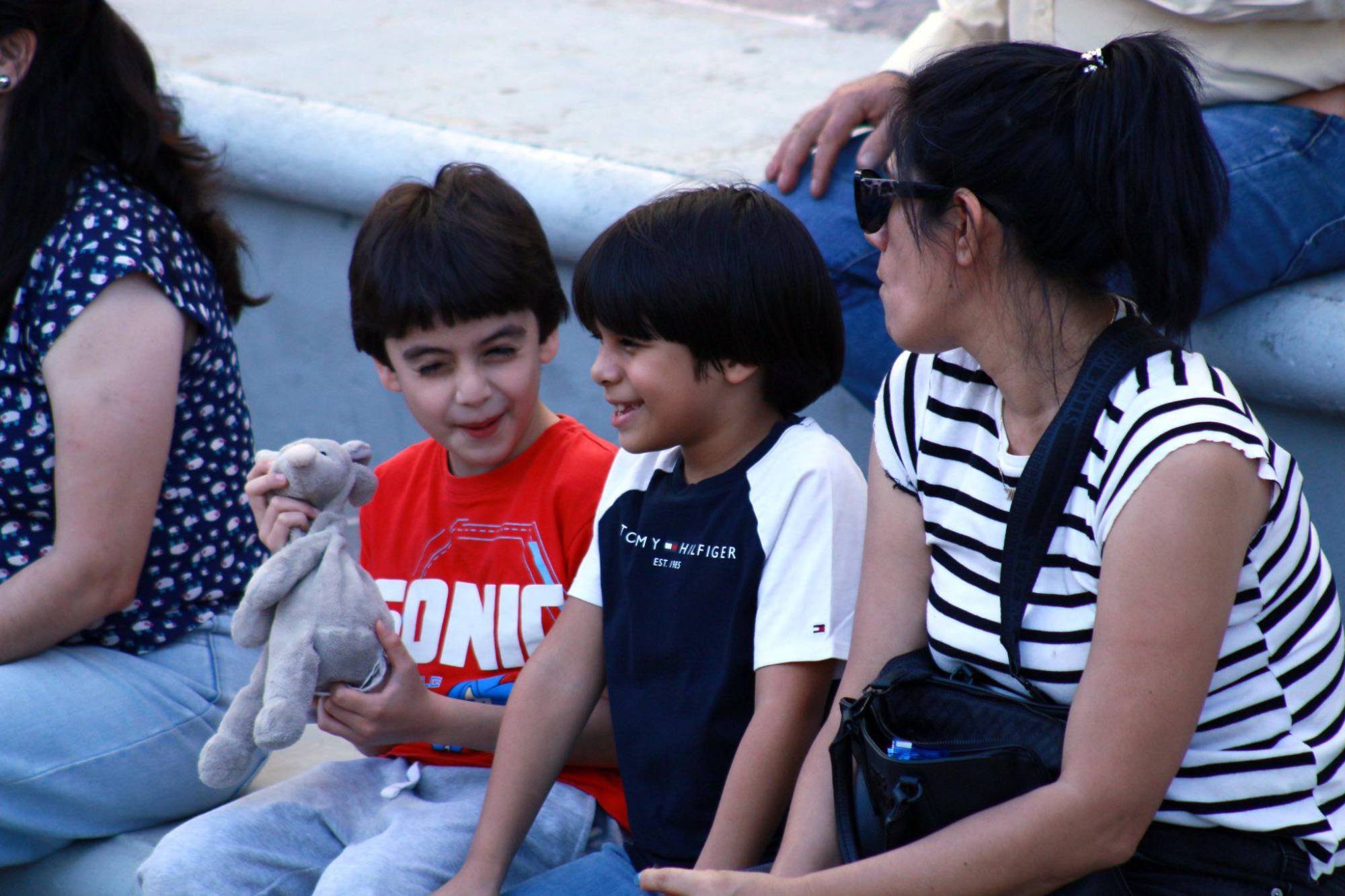 $!Decenas de niños disfrutaron del concierto.