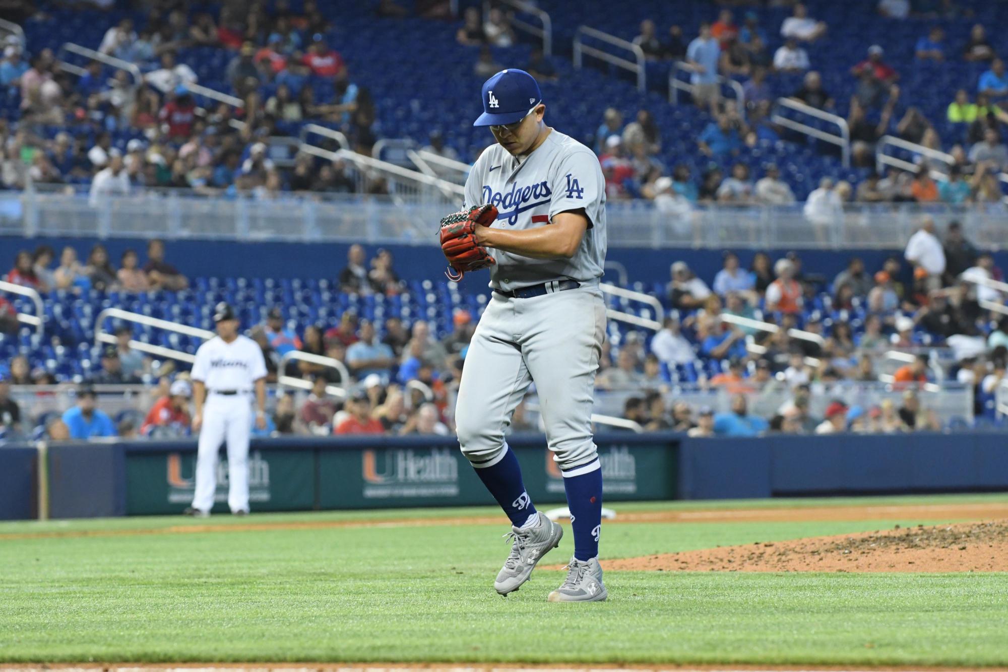 $!Siete sólidas entradas dan a Julio Urías su victoria 11 de la temporada