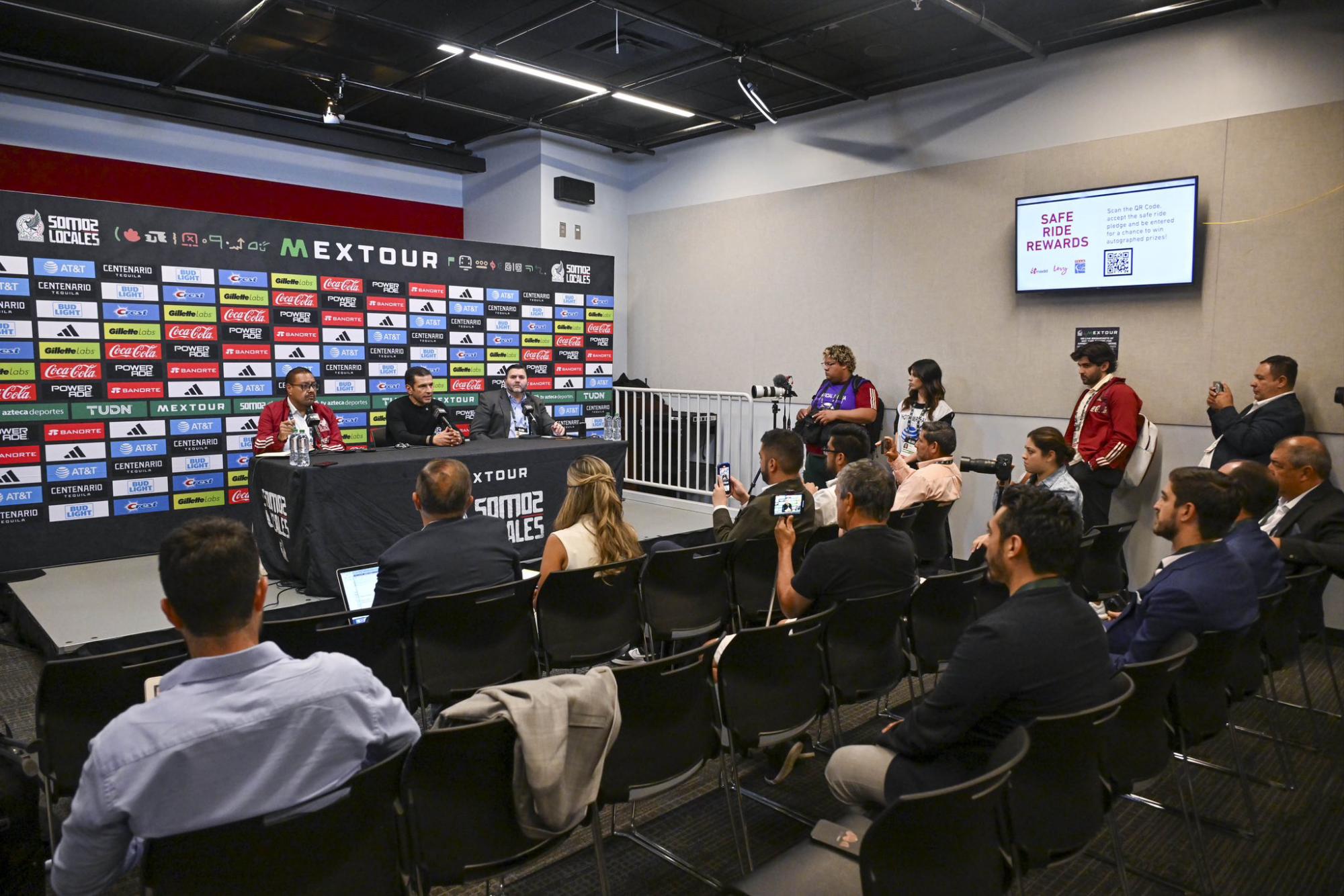 $!Haber metido a otro portero hubiera servido: Jimmy Lozano