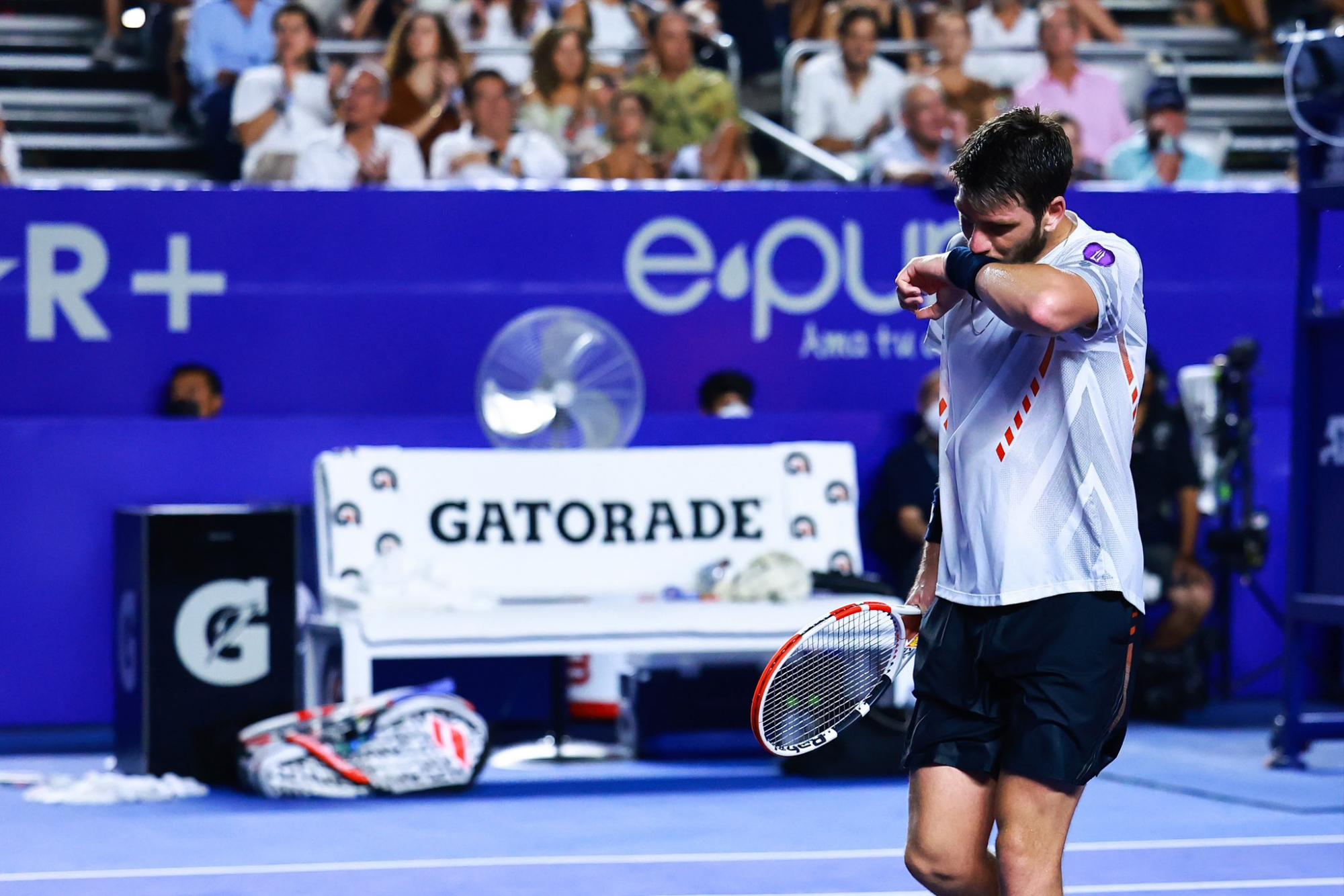 $!Carlos Alcaraz, lesionado, causa baja del Abierto Mexicano de tenis