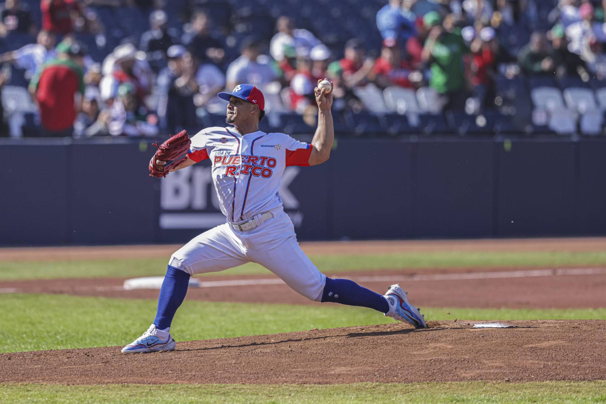 $!Puerto Rico suda para vencer a Japón en la Serie del Caribe