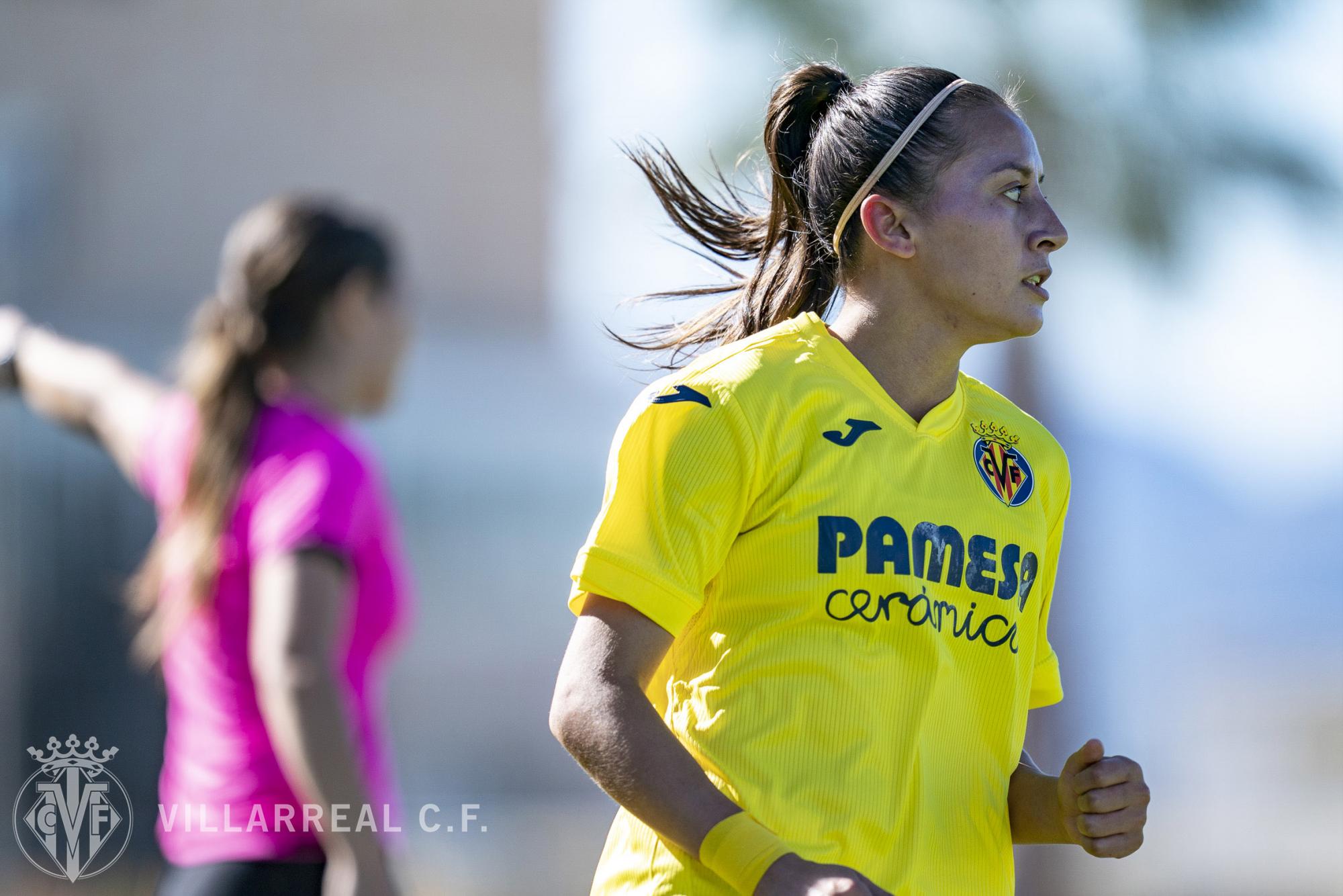 $!Tras triunfar en Chivas, Rubí Soto fue fichada por el Villarreal de España.