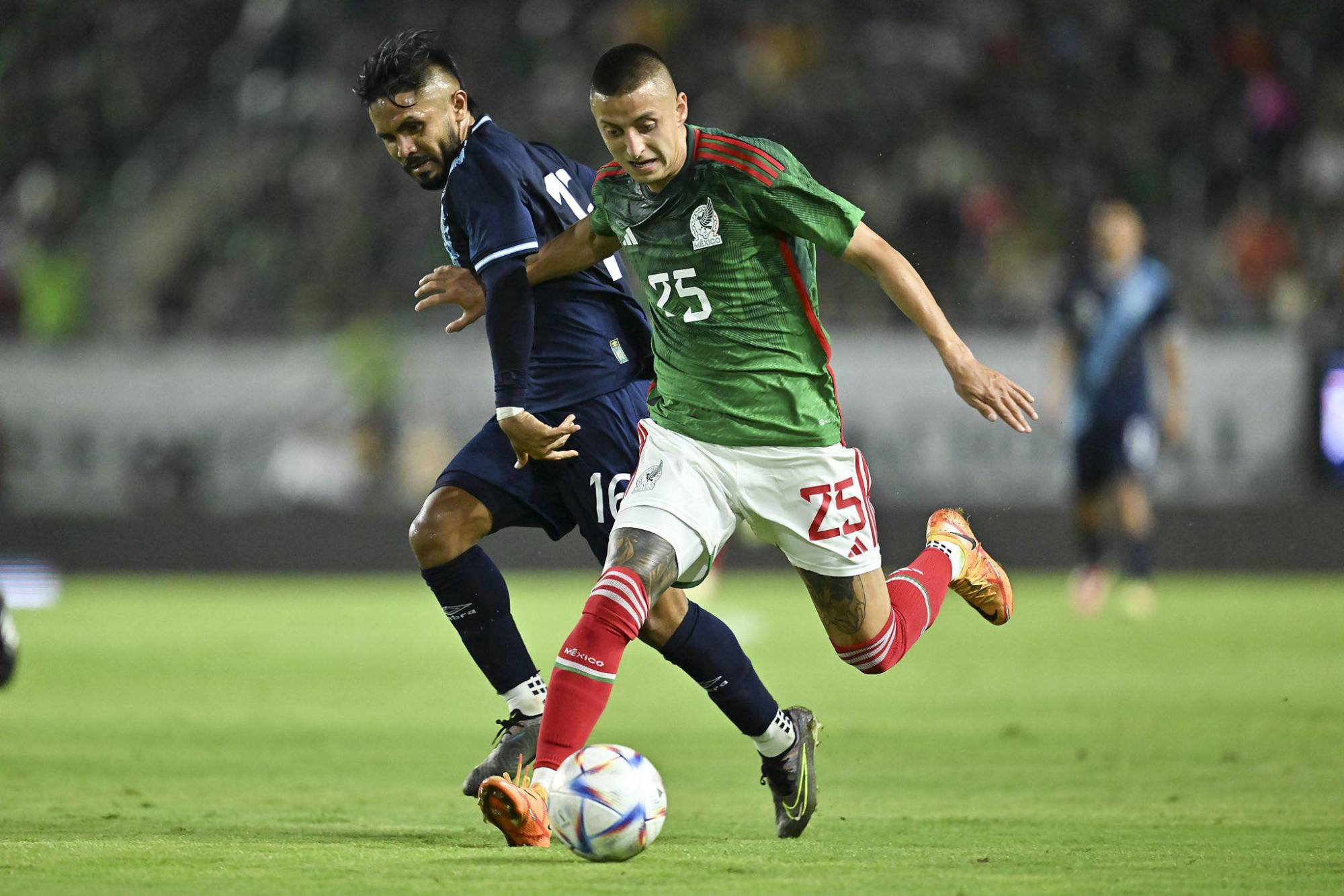 $!Alexis Vega y Piojo Alvarado ven la Copa Oro como clave rumbo al Mundial 2026
