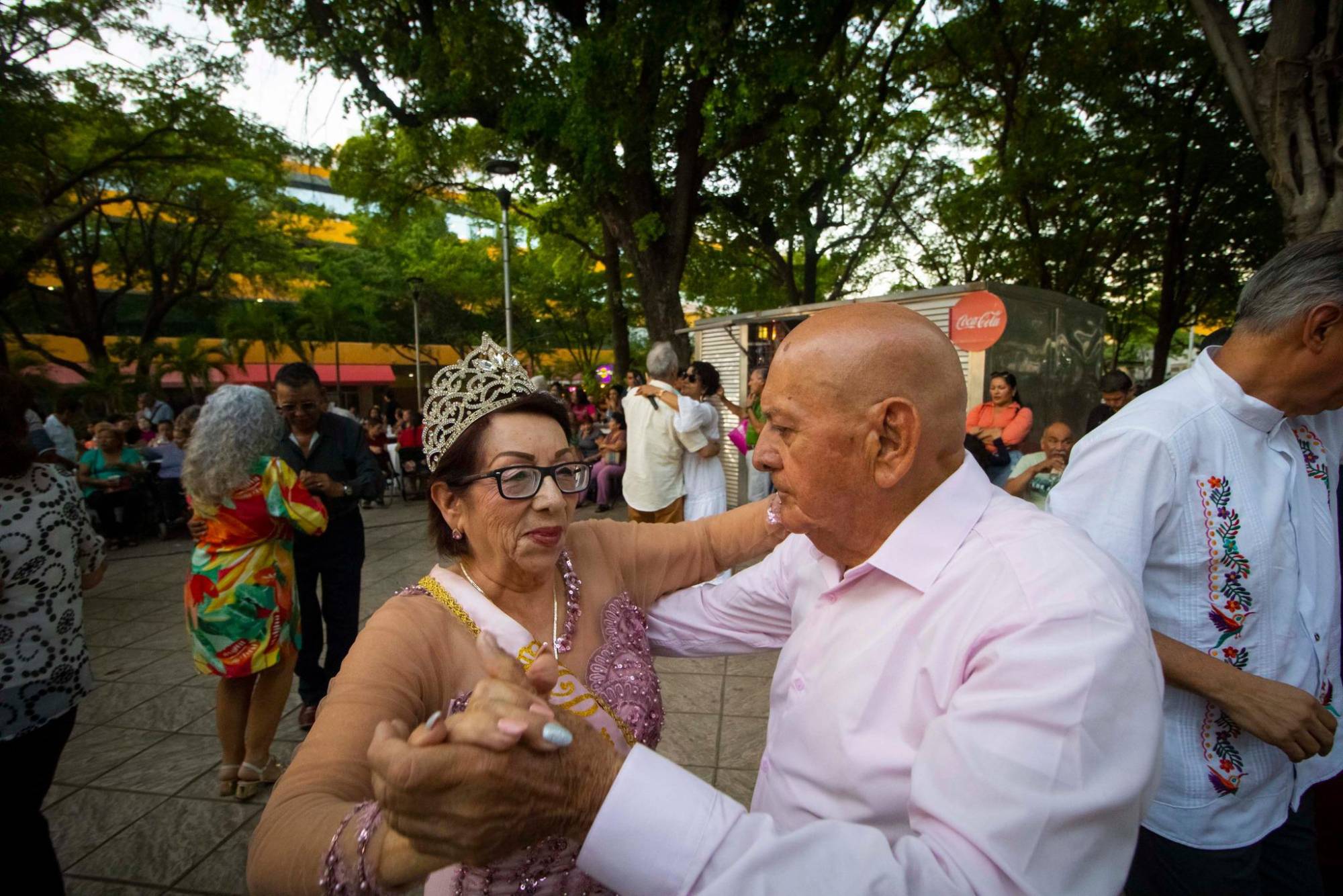 $!El programa se celebra todos los miércoles en la Plazuela Obregón, a partir de las 17:00 horas.