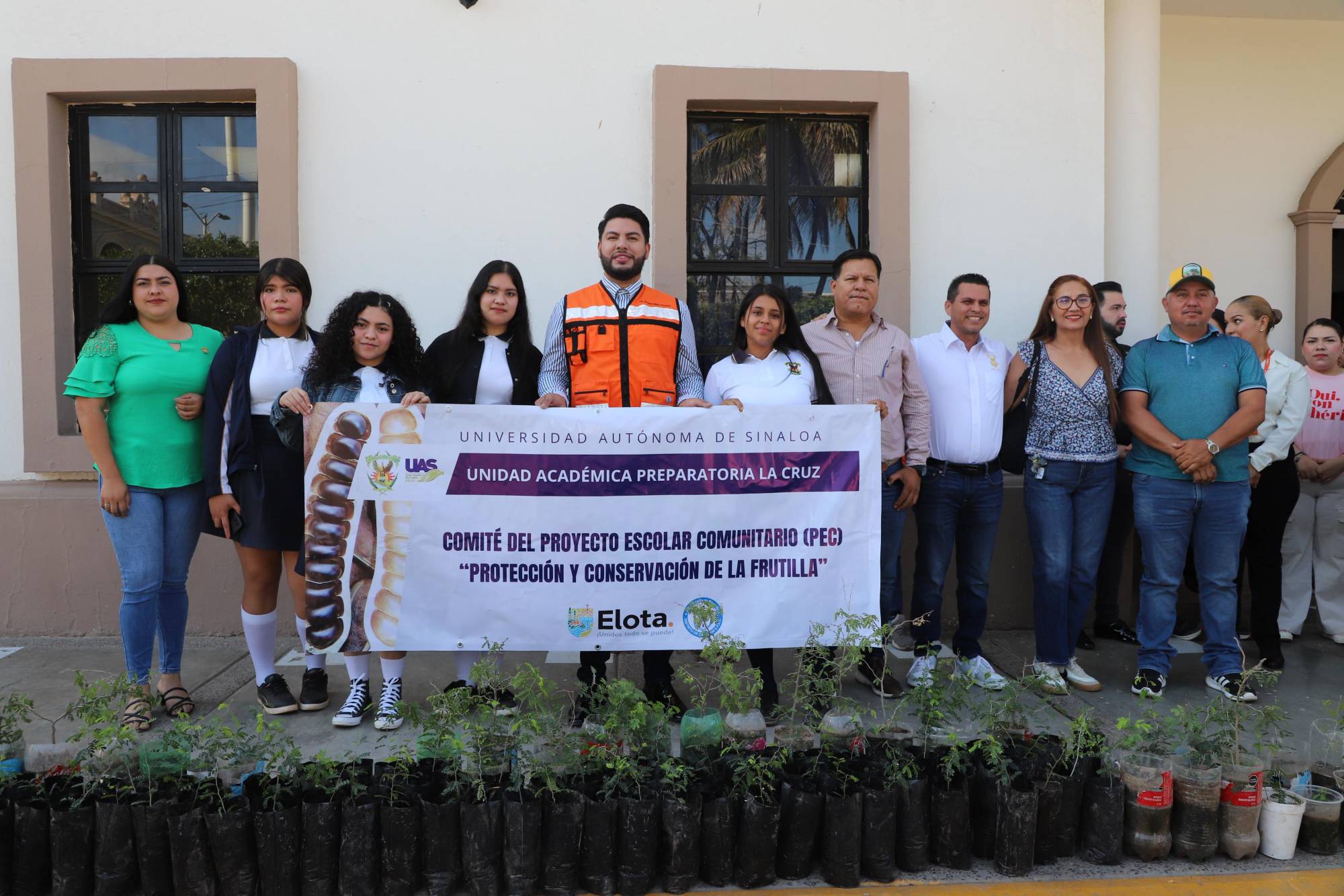 $!Inician en Elota programa de plantación de frutilla, especie en peligro de extinción