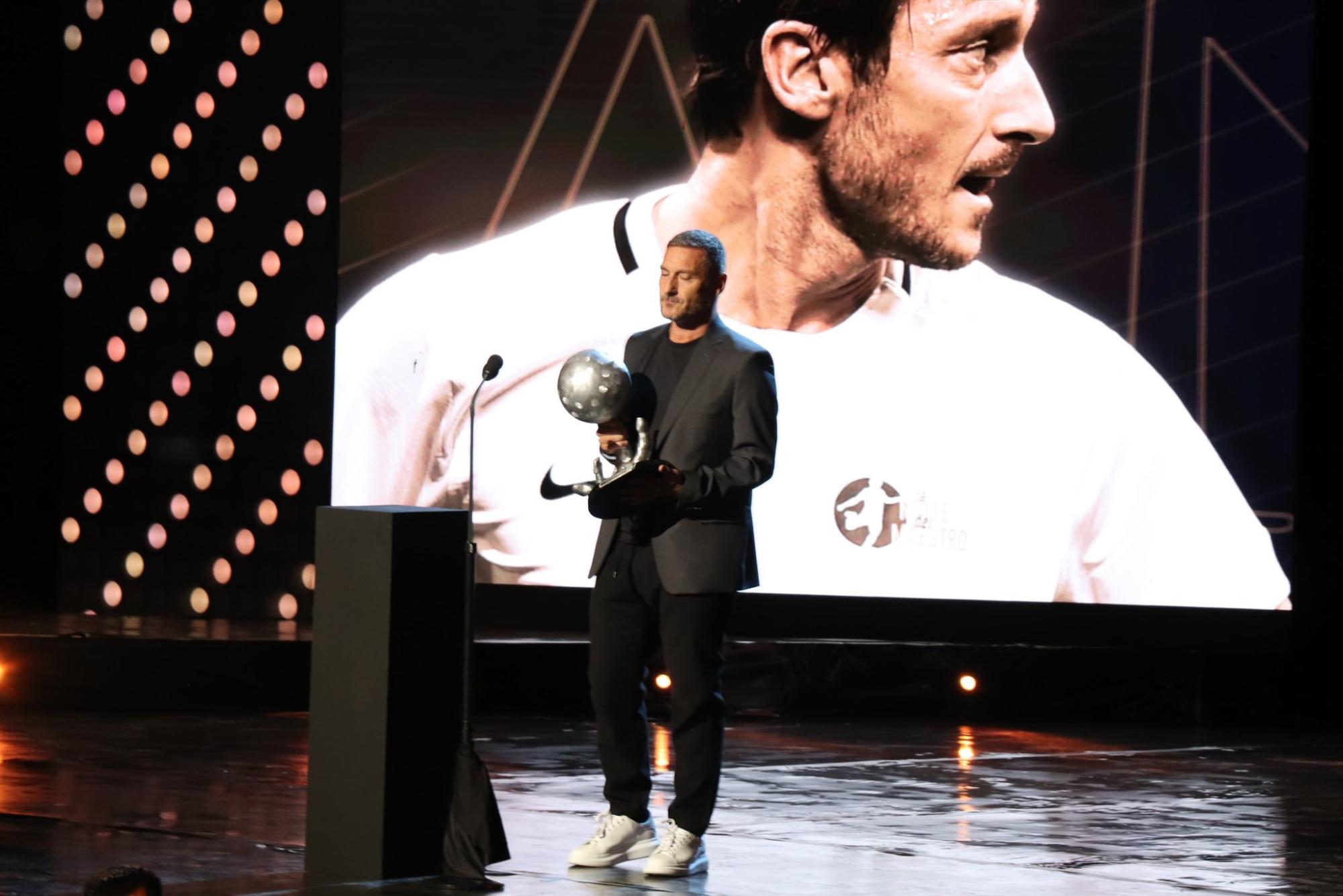 $!La Generación 2023 ingresó al Salón de la Fama del Futbol en una noche de muchas lágrimas