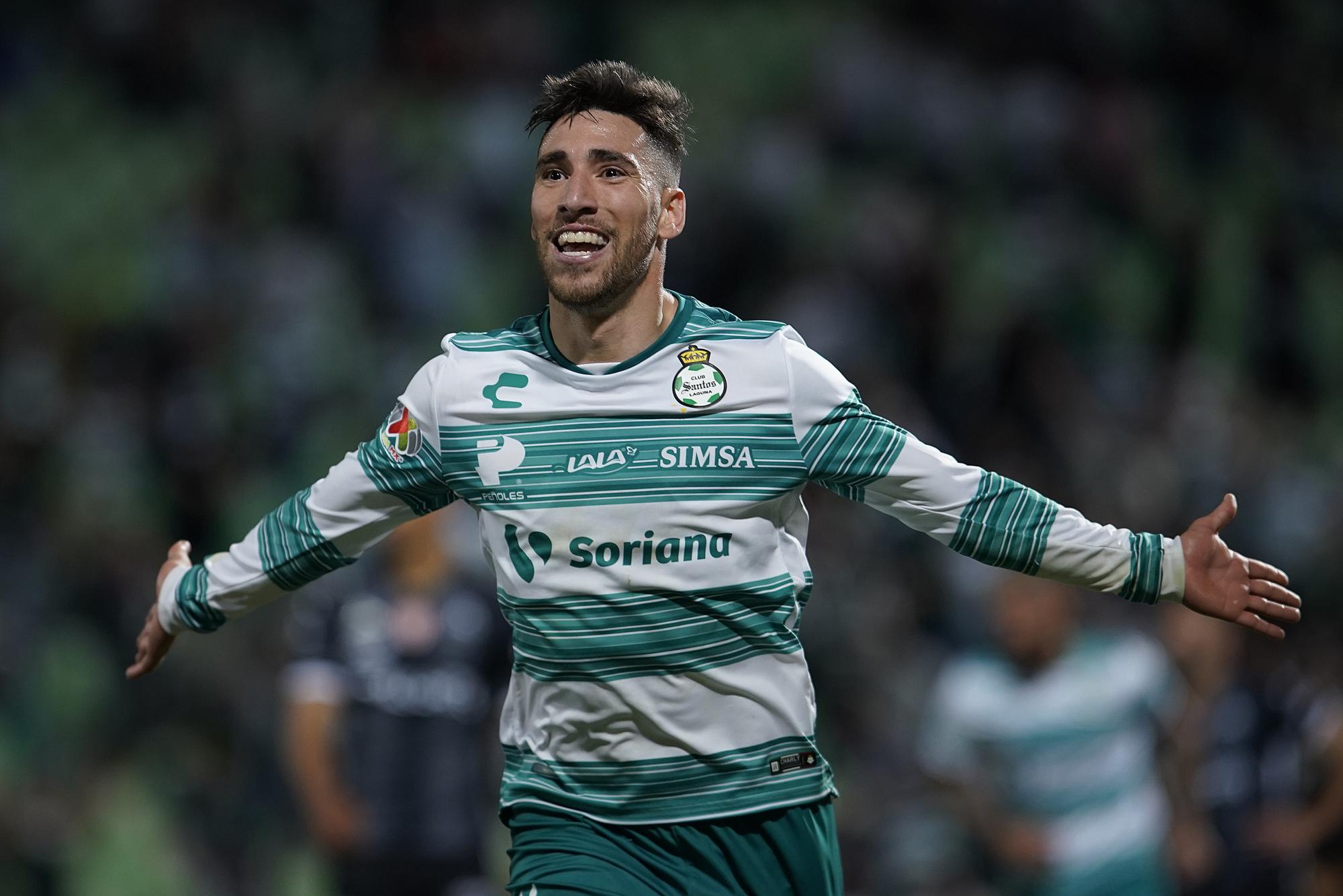$!Santos apaga Rayos en casa