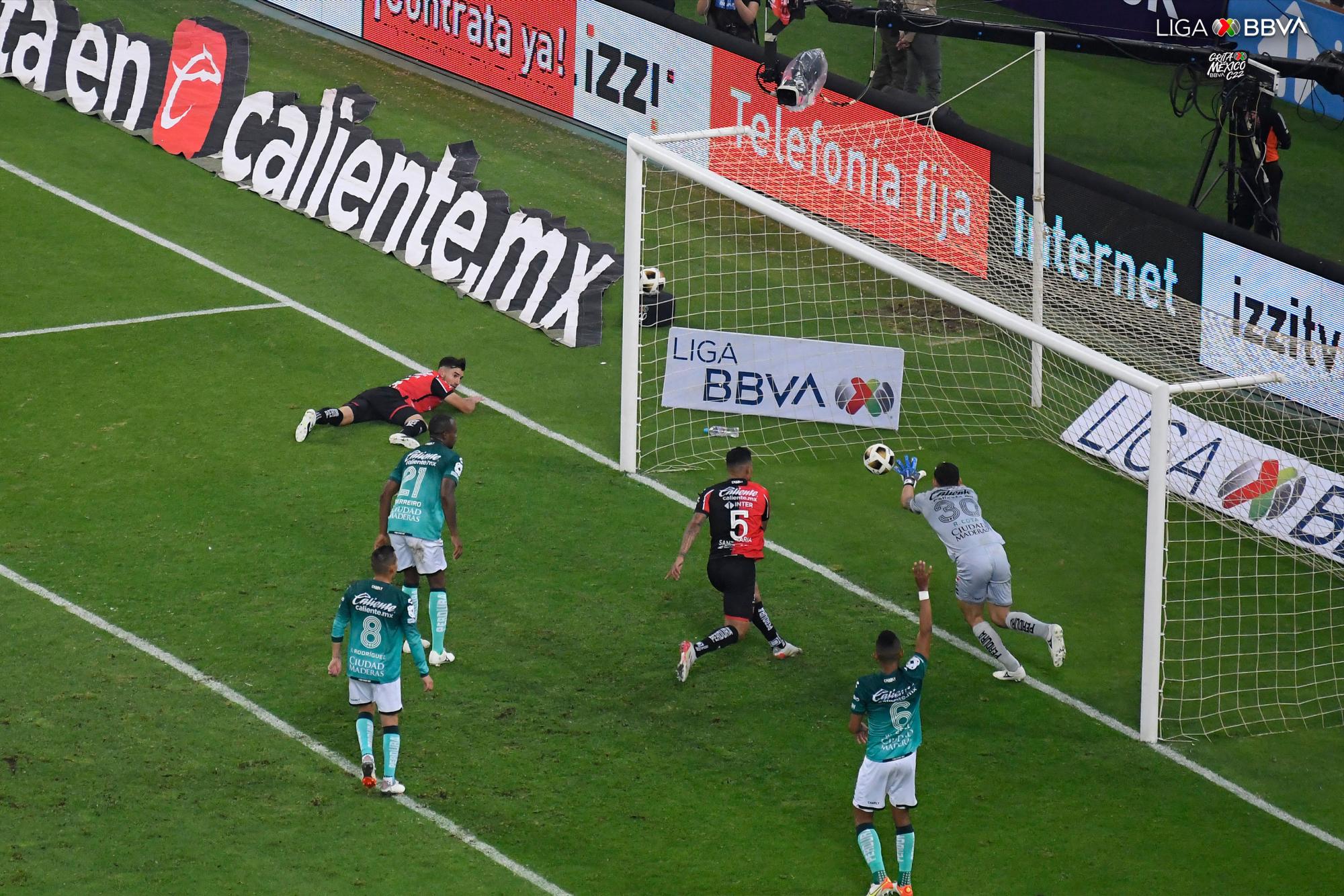 $!Atlas saca el empate de León en partido pendiente