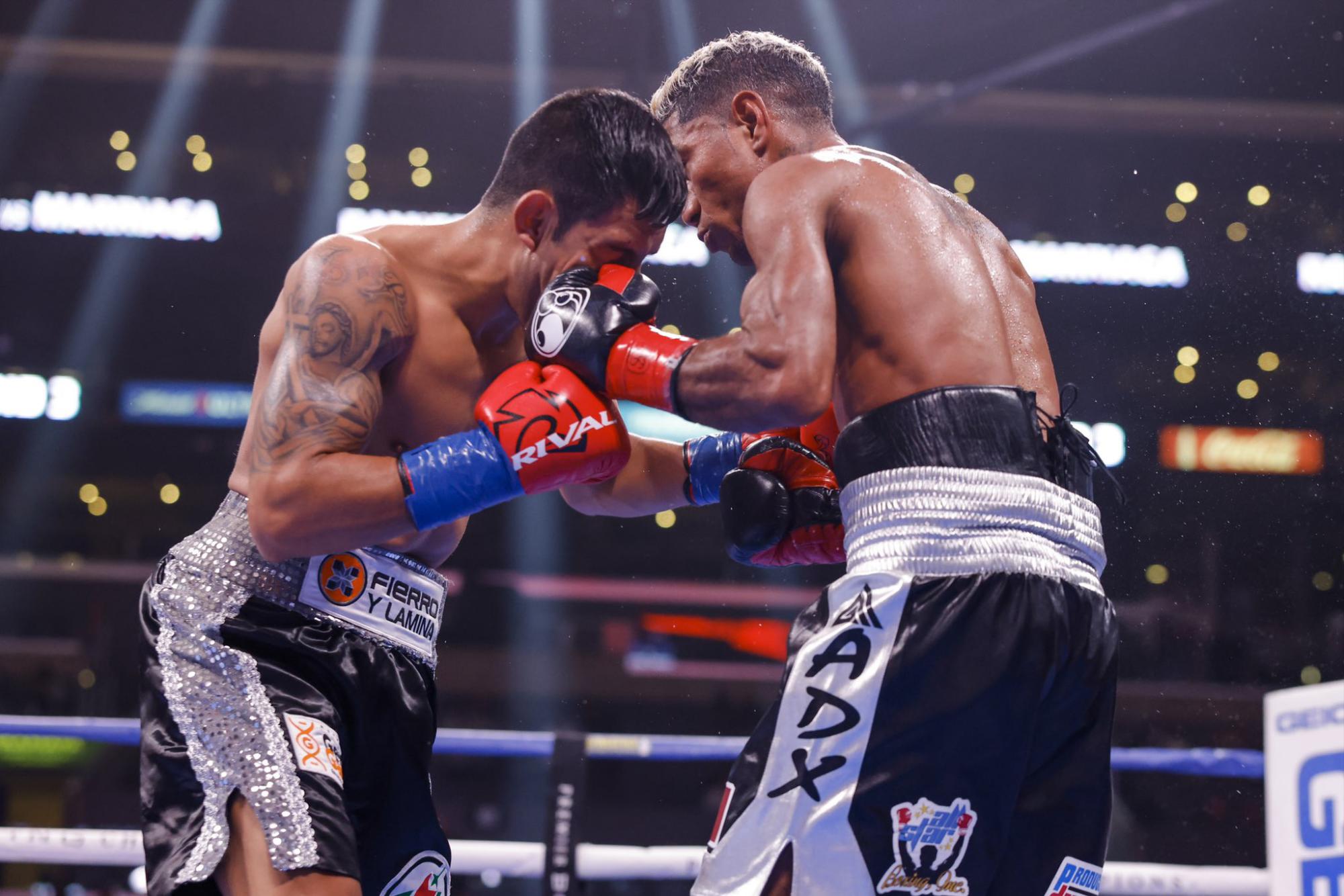 $!Mochiteco Eduardo Ramírez vence a colombiano Miguel Marriaga en eliminatoria CMB