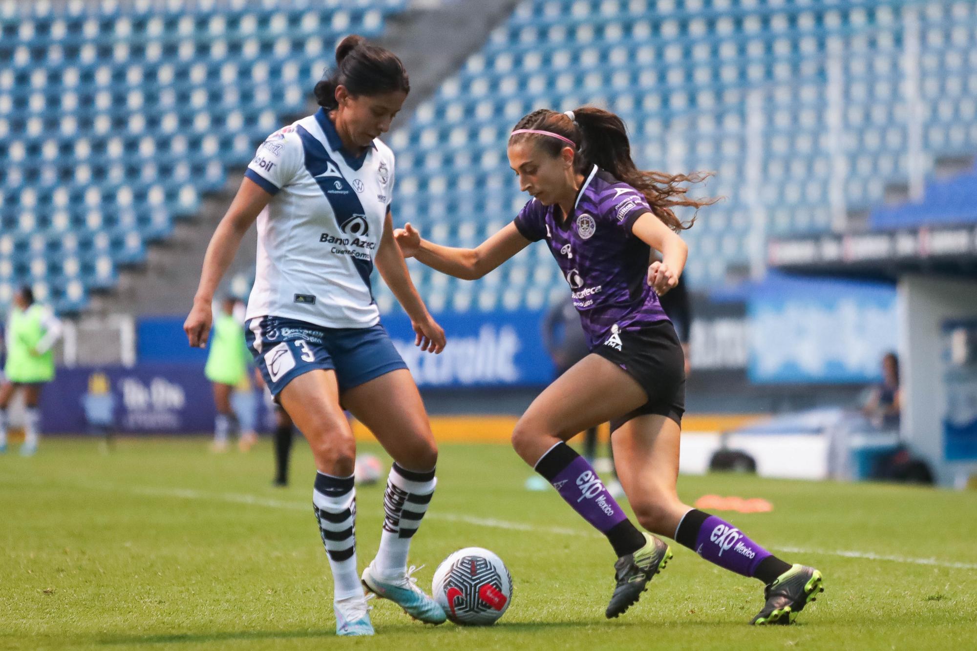 $!Mazatlán Femenil sorprende al Puebla en el Cuauhtémoc