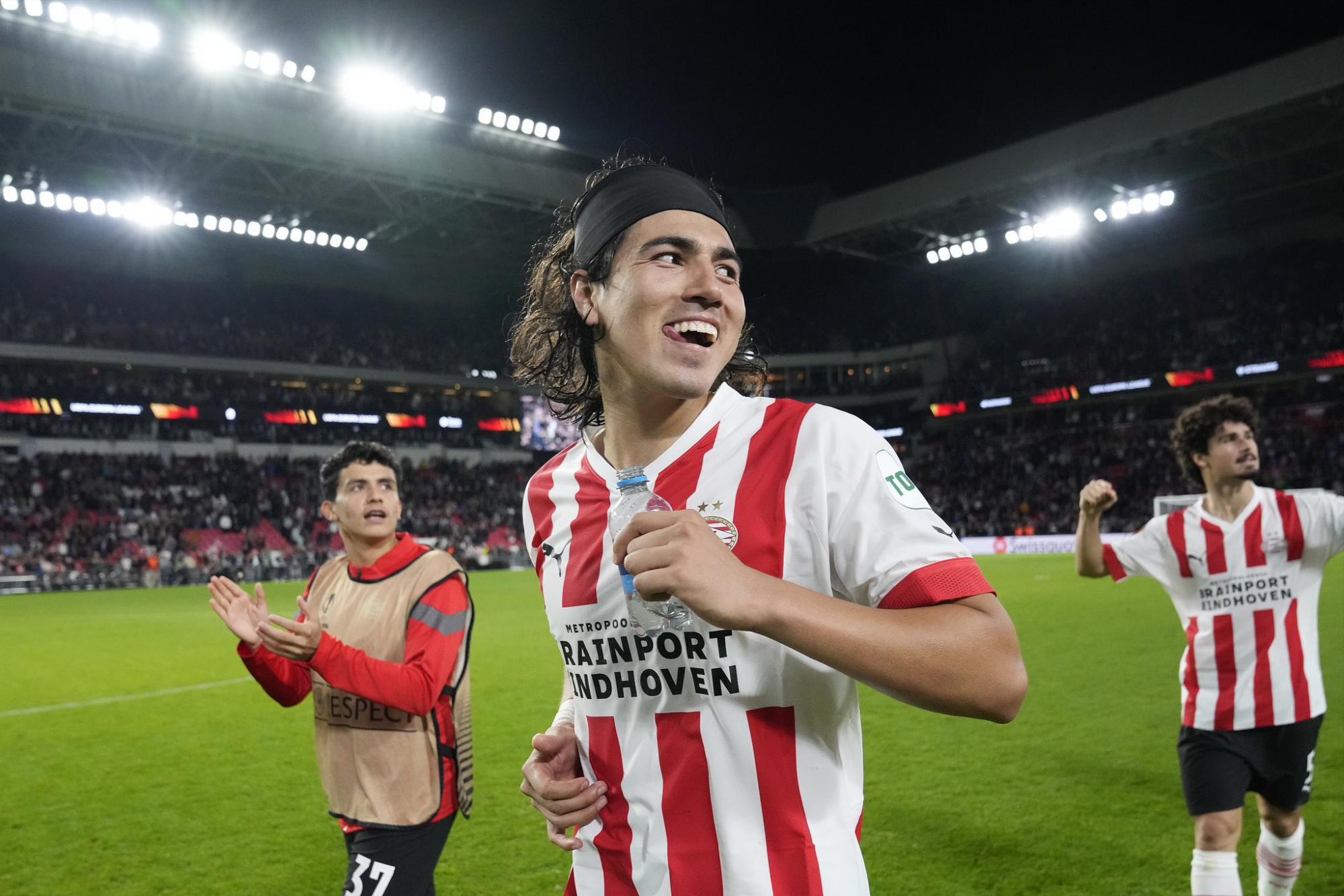 $!Érick Gutiérrez y el PSV amarran clasificación a la siguiente ronda de la Europa League