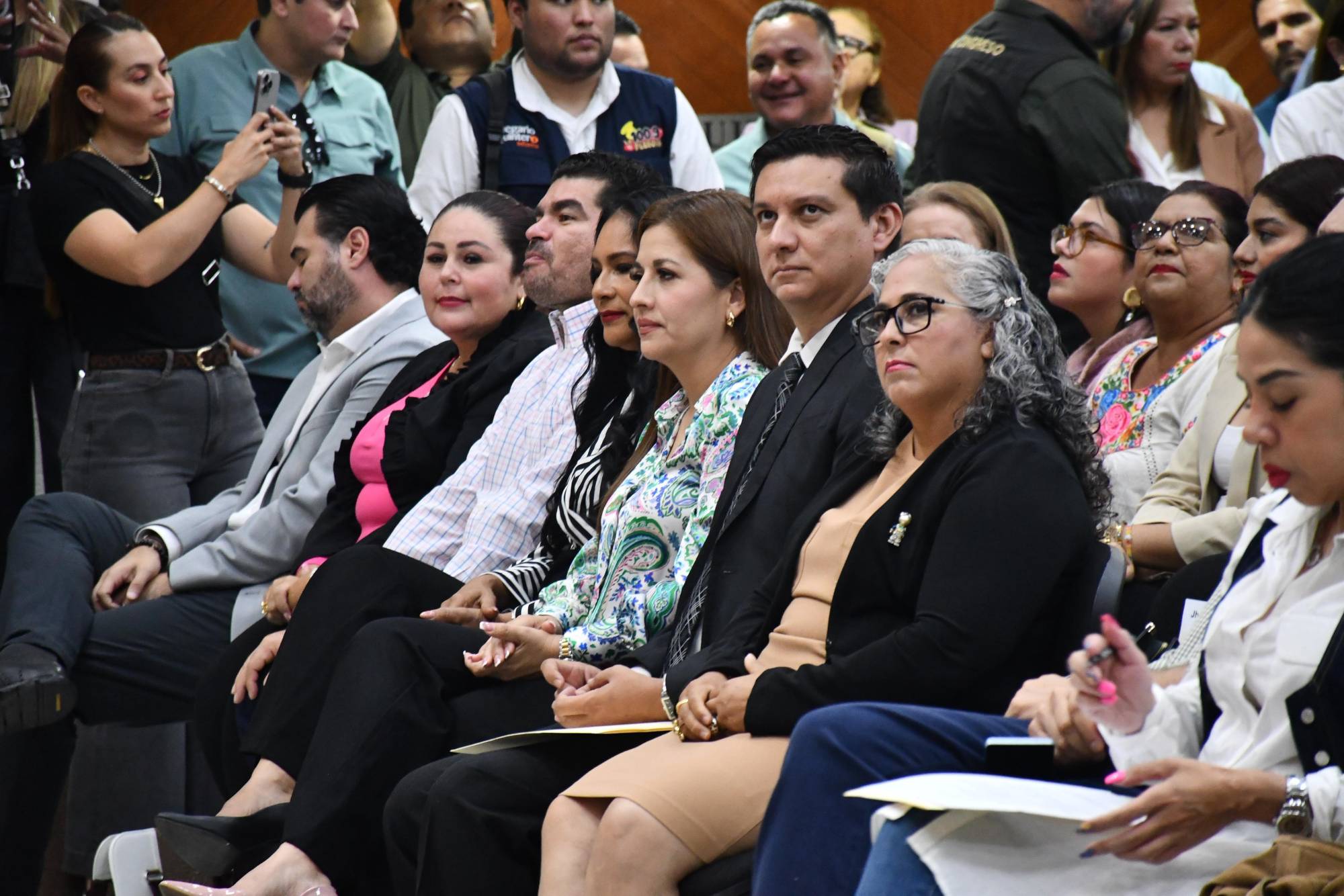 $!Hay rezago en prevención, protección y justicia para defensores de Derechos Humanos y periodistas en México, discuten en foro