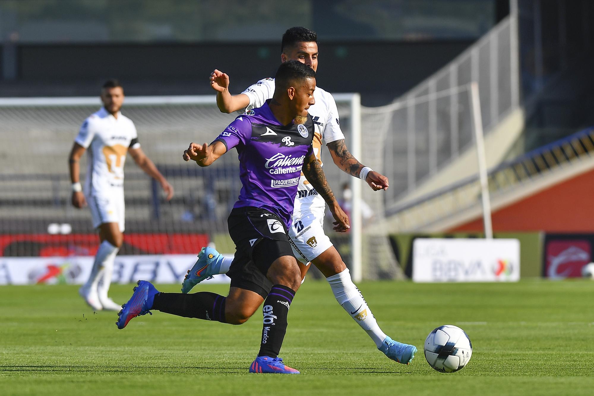 $!Mazatlán rescata el empate ante Pumas y sale del fondo de la tabla