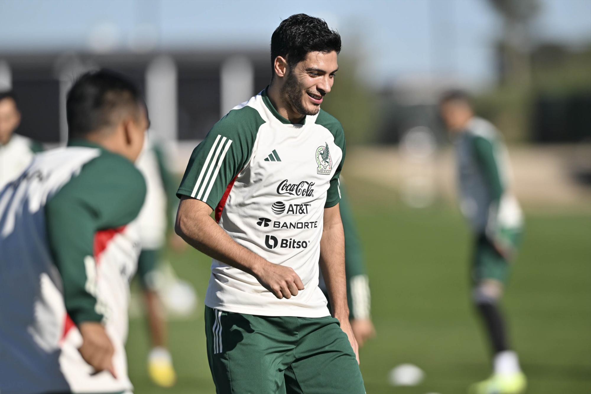 $!Filtran presunta lista de convocados por México para Qatar 2022; sinaloense Angulo quedaría fuera