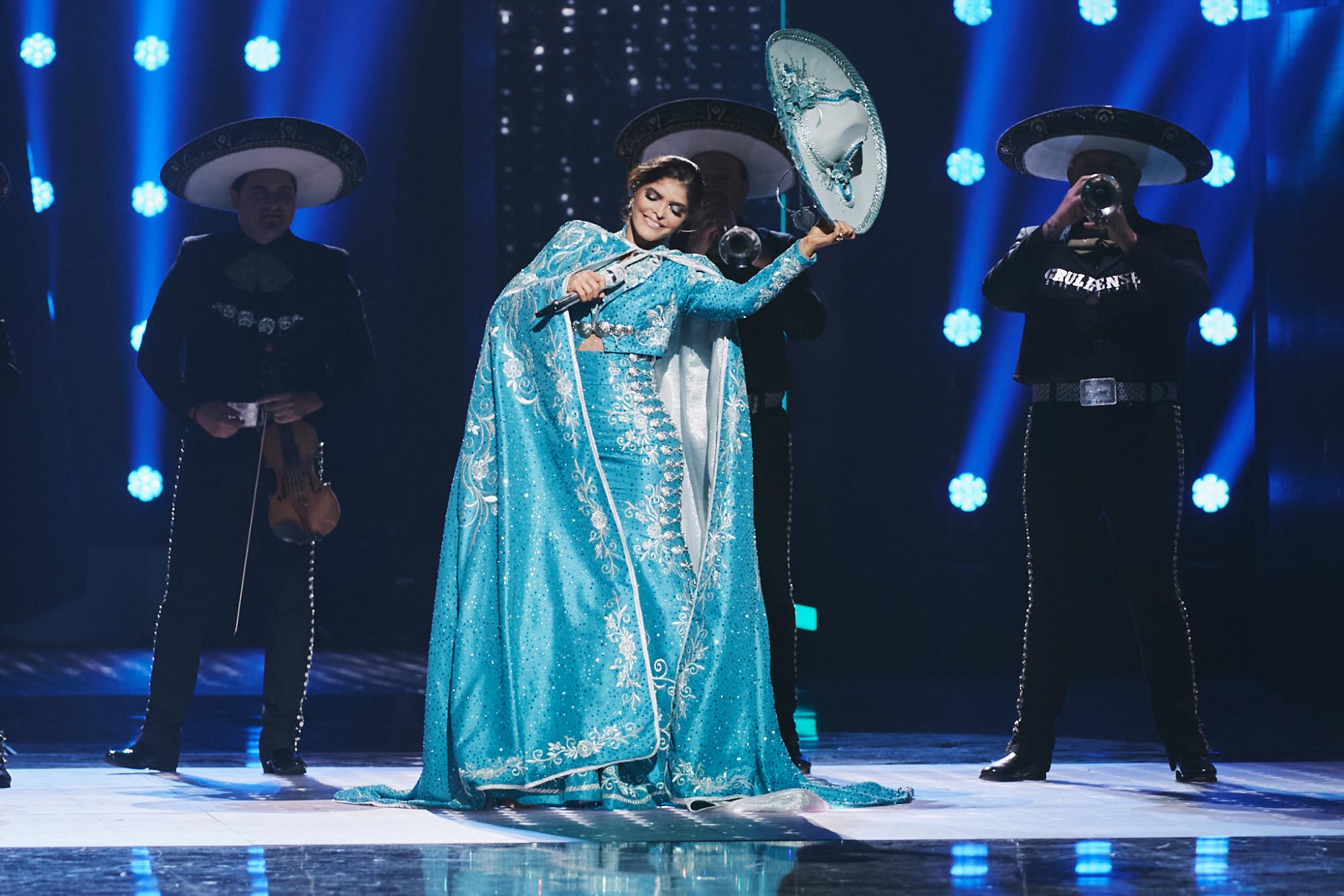 $!Ana Bárbara fue homenajeada.