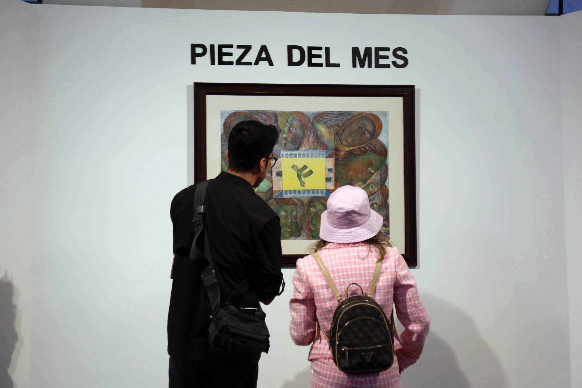 $!La litografía Rumores, del pintor oaxaqueño Rodolfo Morales, se inauguró como Pieza del Mes.