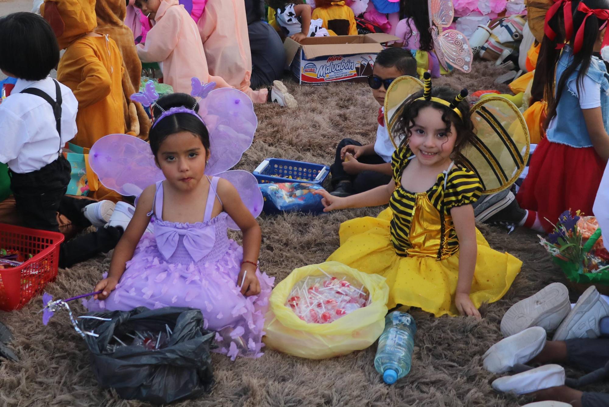 $!Con desfile infantil reciben la primavera en Escuinapa