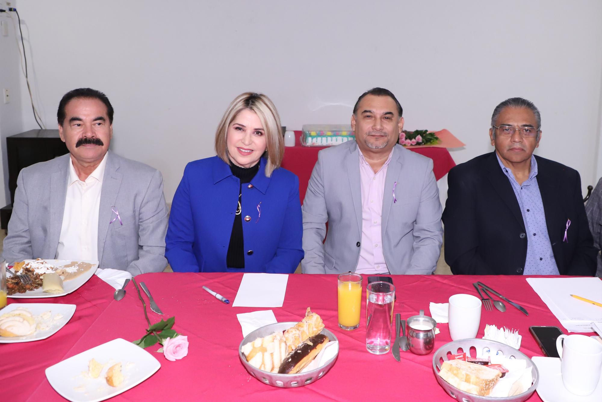 $!José Antonio Serna Coronado, María del Rosario Torres Noriega, Jesús Antonio Castillo y Jaime Alfaro.