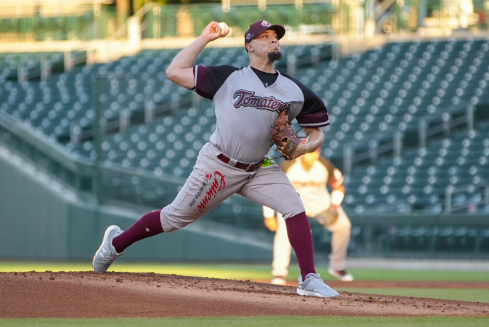 $!Pedro Reyes reporta a la pretemporada de Tomateros de Culiacán