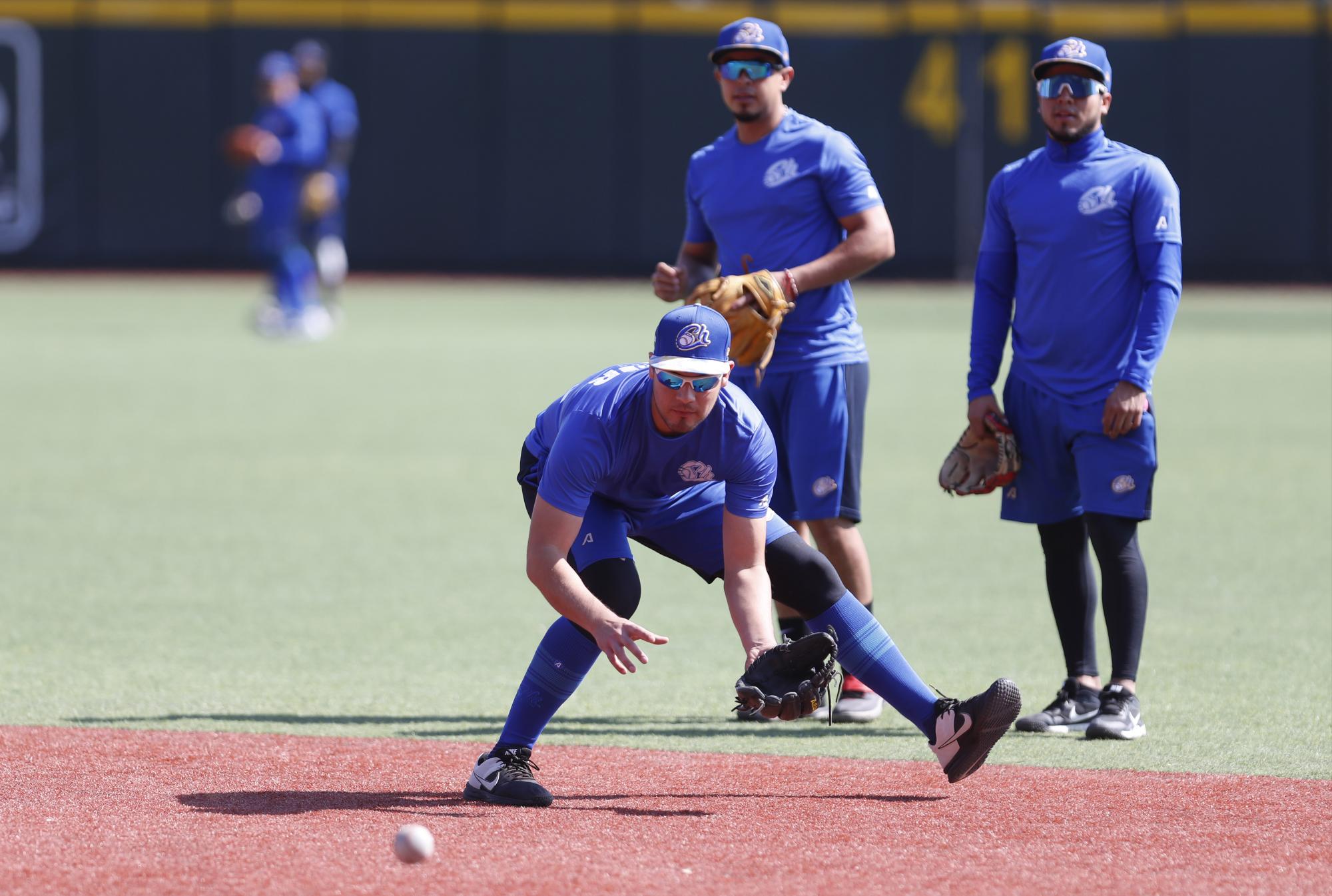 $!Algodoneros de Guasave y Tomateros de Culiacán inician su camino en busca de la final de la LMP