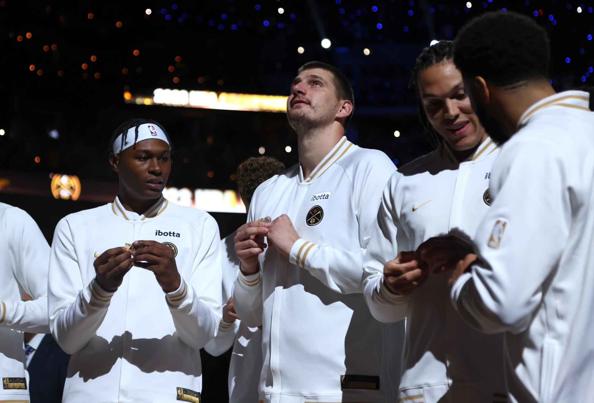 $!Los Nuggets de Denver inician la defensa de su título con victoria sobre los Lakers de Los Ángeles