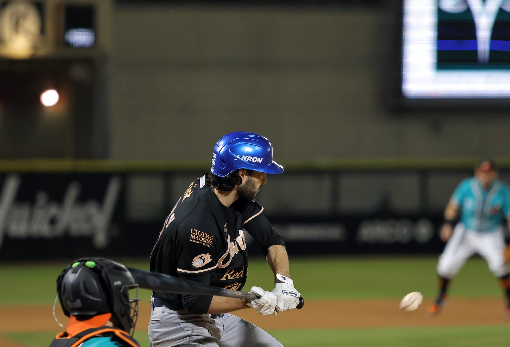 $!Charros se lleva el primero de semifinales ante Naranjeros