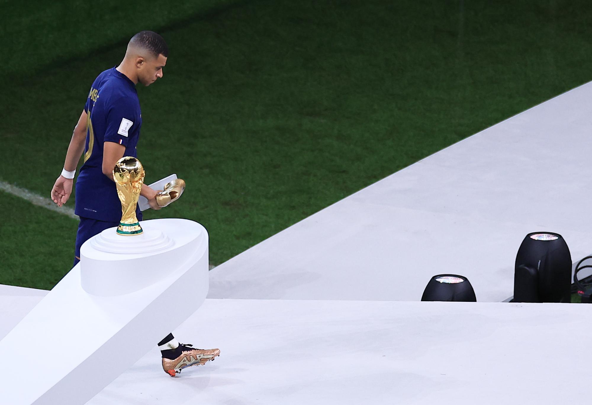 $!Kylian Mbappé gana la Bota de Oro en Qatar 2022