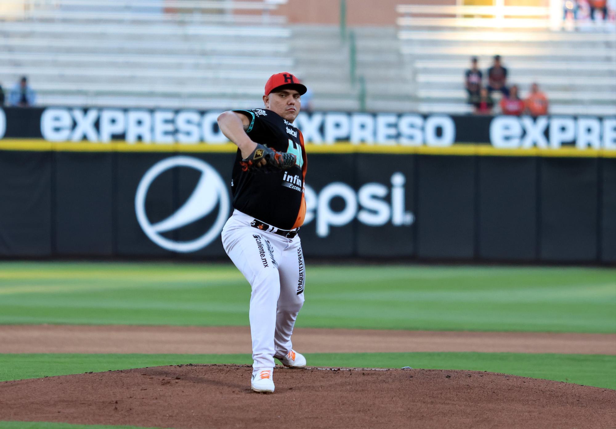 $!Tomateros de Culiacán se queda con la serie en Hermosillo