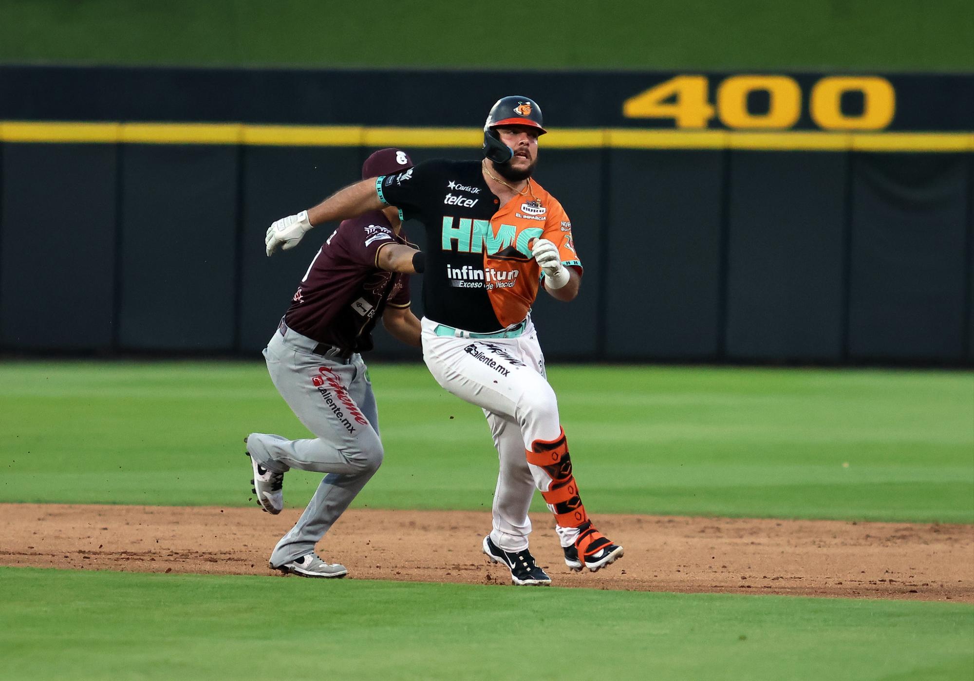 $!Tomateros de Culiacán se queda con la serie en Hermosillo