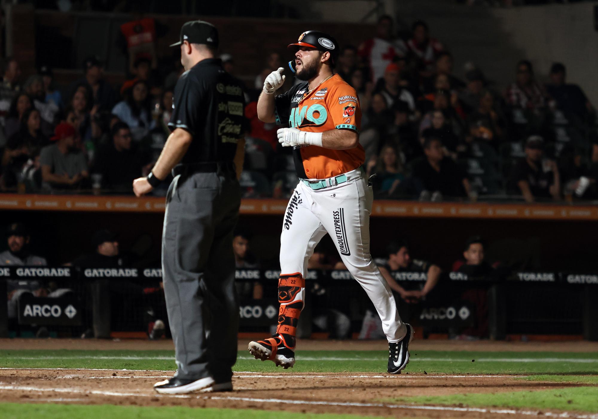 $!Tomateros cae y se iguala el Clásico de la LMP en Hermosillo