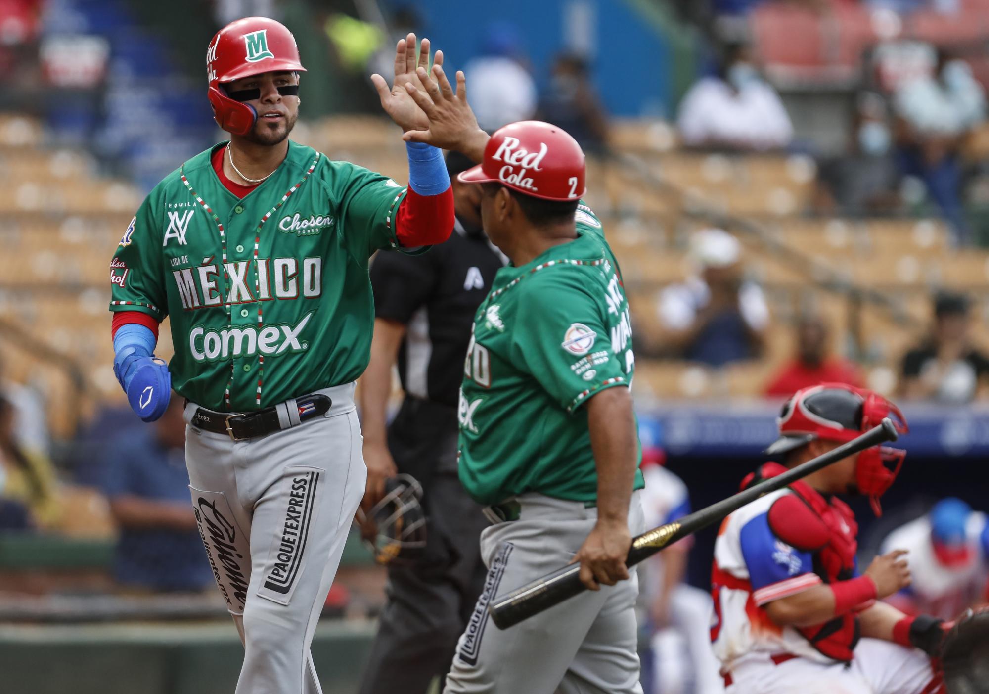 $!Nick Struck comanda victoria de México sobre Puerto Rico