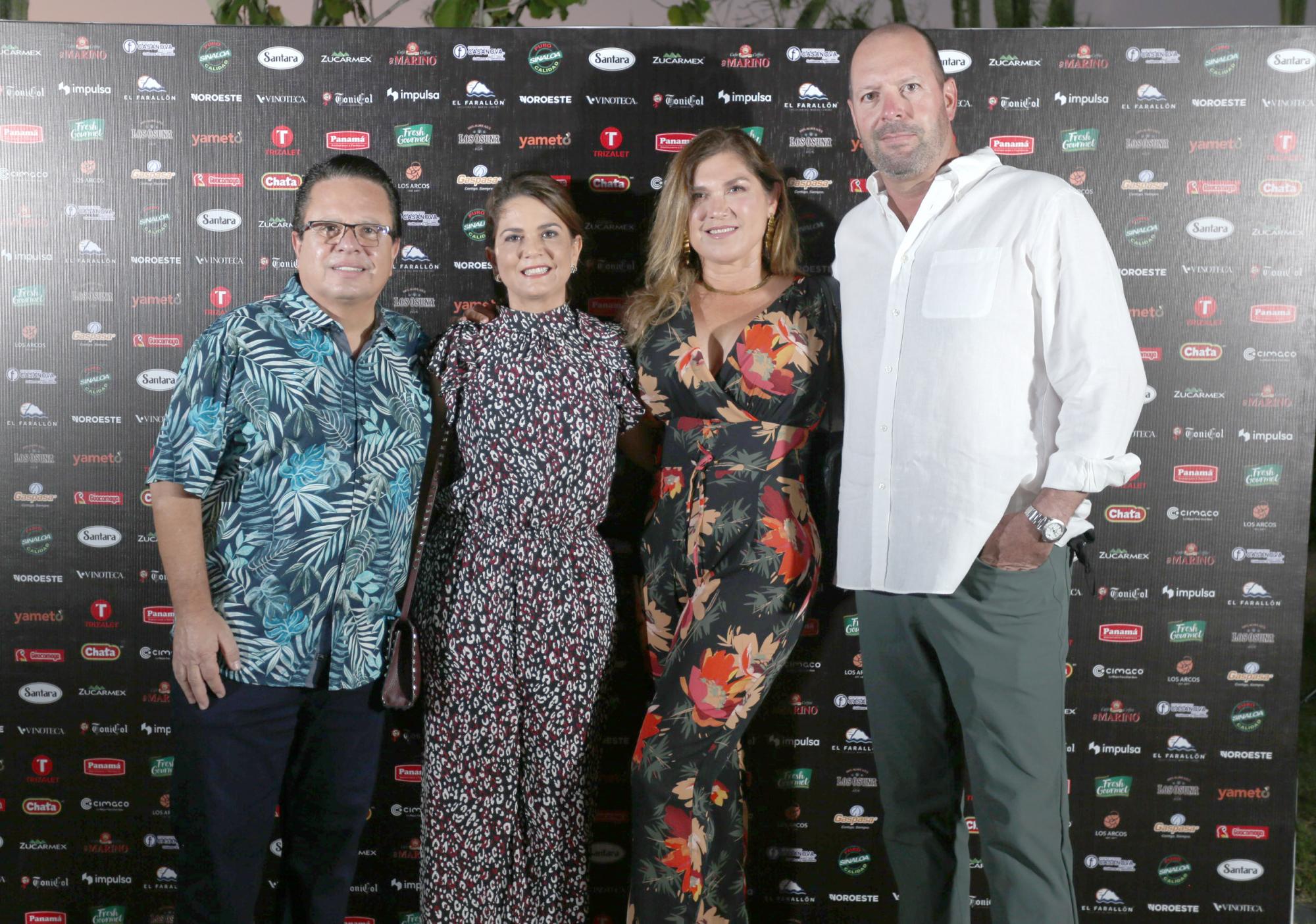 $!Luis Huerta González, Eva María Ortega de Huerta, Vicky y Eduardo Barba.