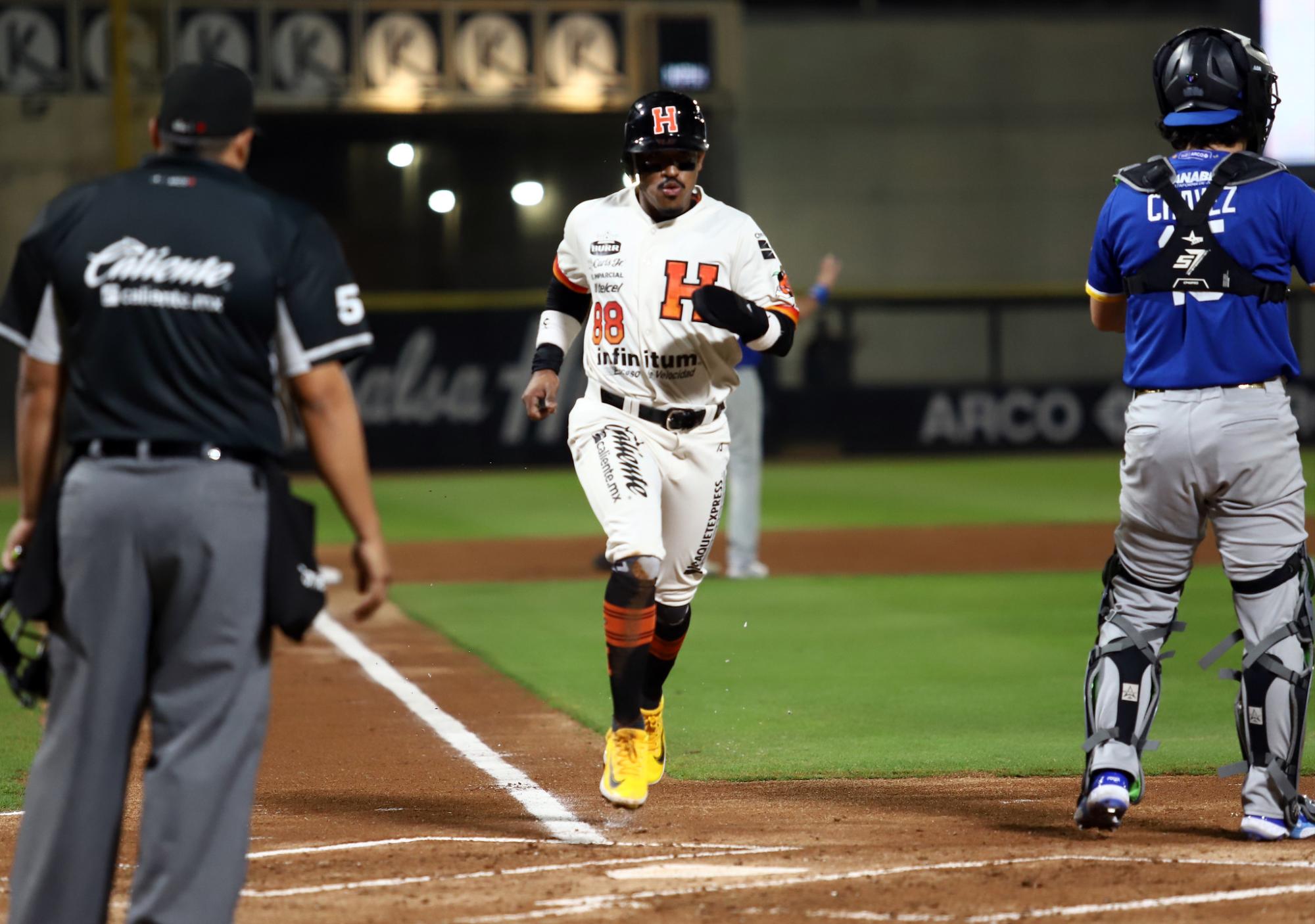 $!Con Touki Toussaint dominante, Naranjeros se lleva el primero