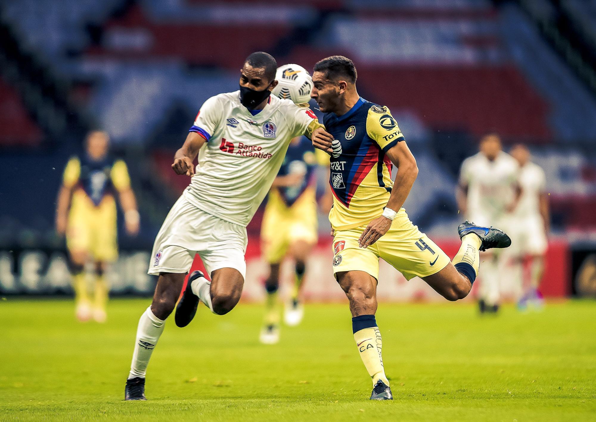 $!El América cae en el Azteca ante el Olimpia, pero avanza a cuartos de la Concachampions
