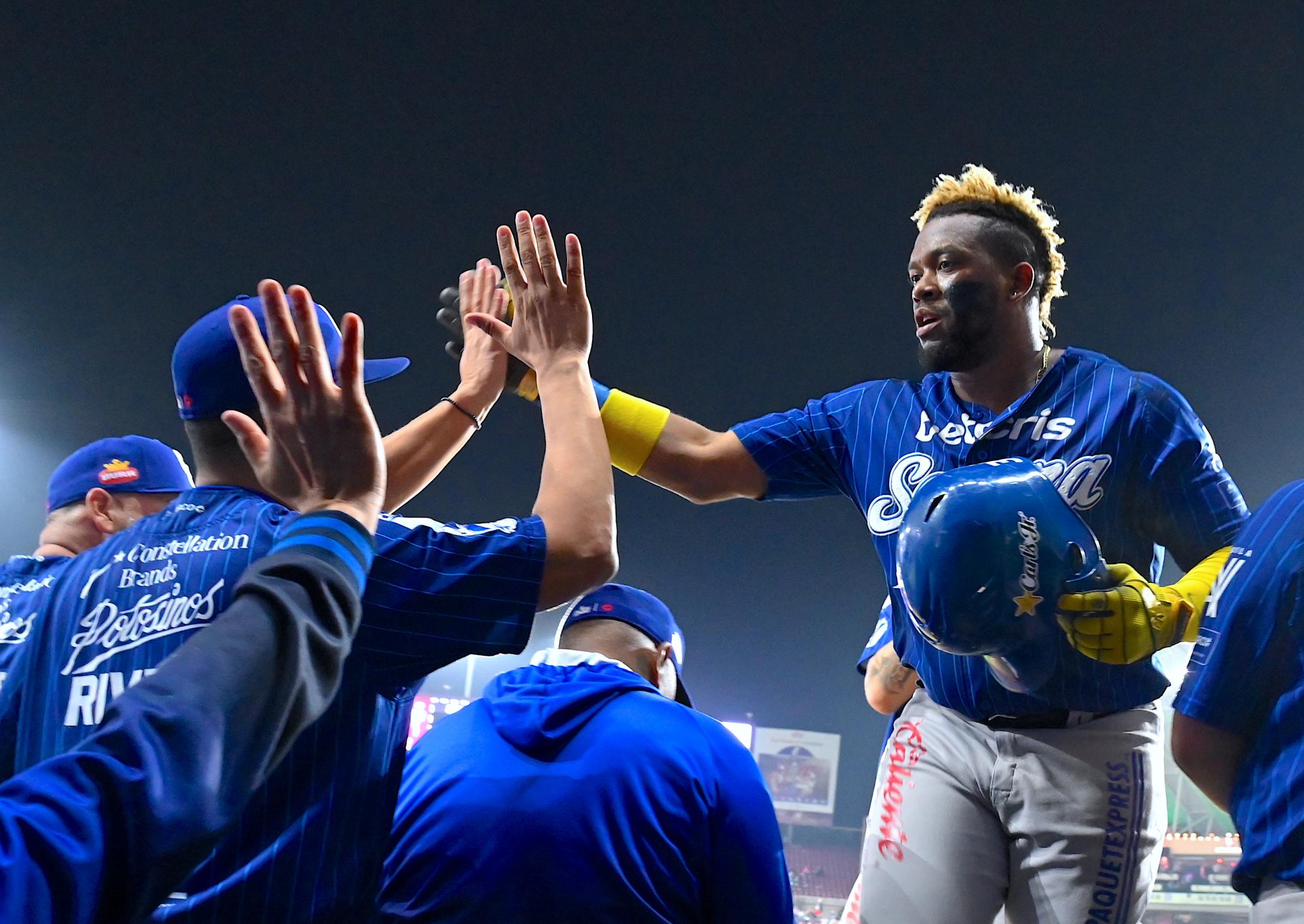 $!Tomateros vive amarga Navidad, tras caer en casa ante Yaquis