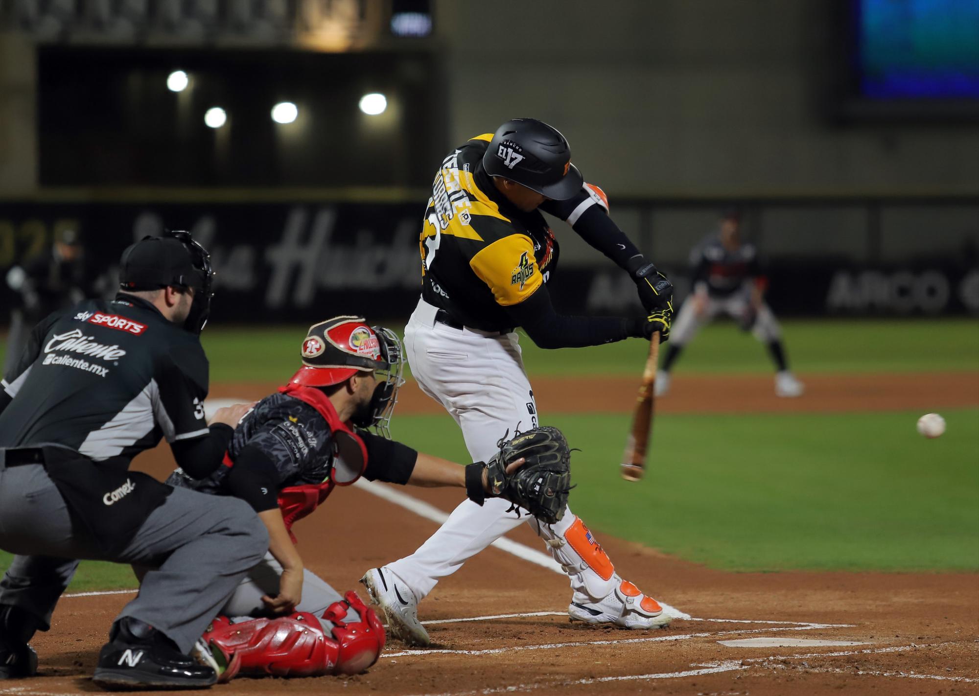 $!Maniatan a los bats de Venados y Naranjeros asegura la serie