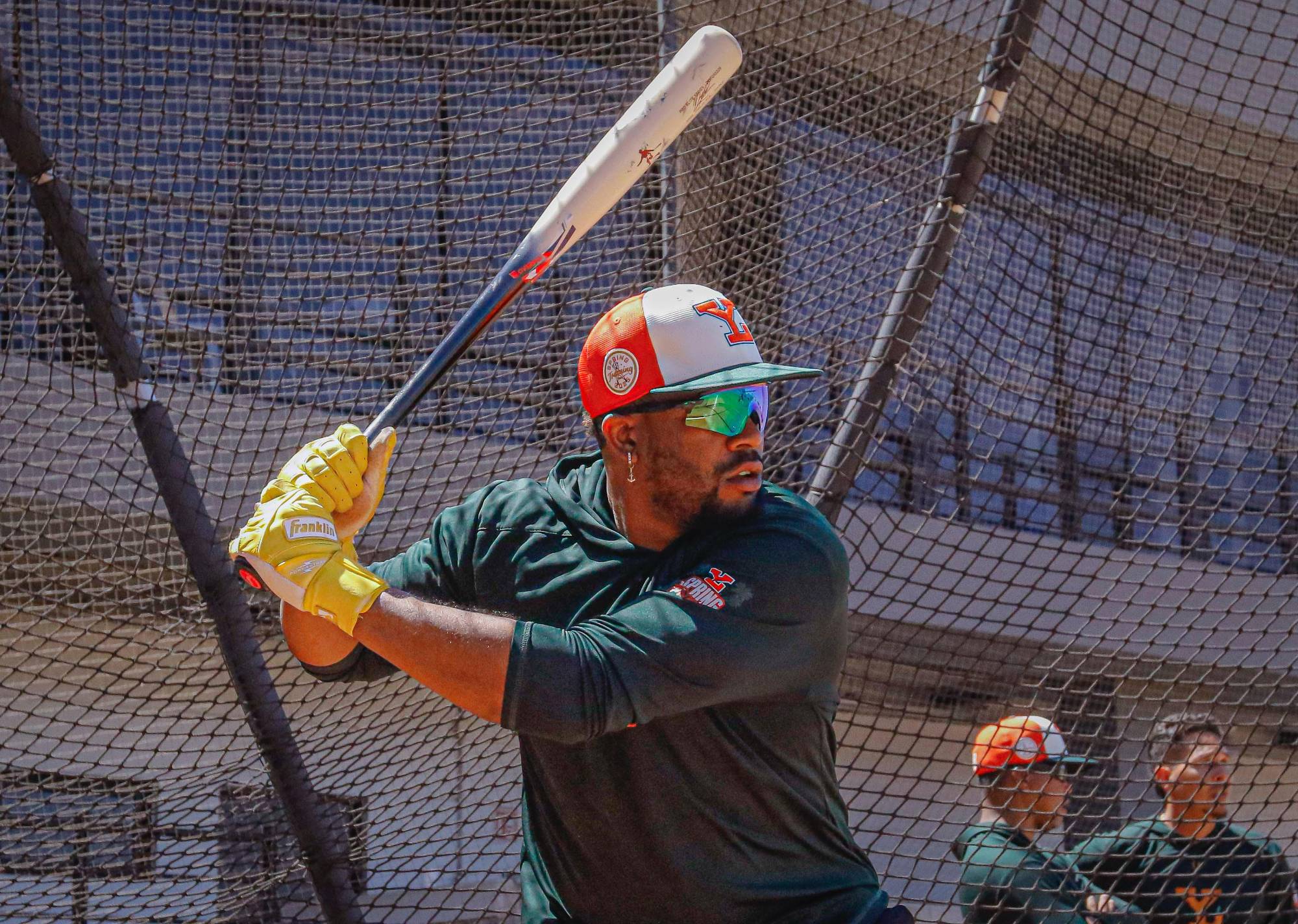 $!‘Truenan’ los maderos de Leones de Yucatán en la pretemporada