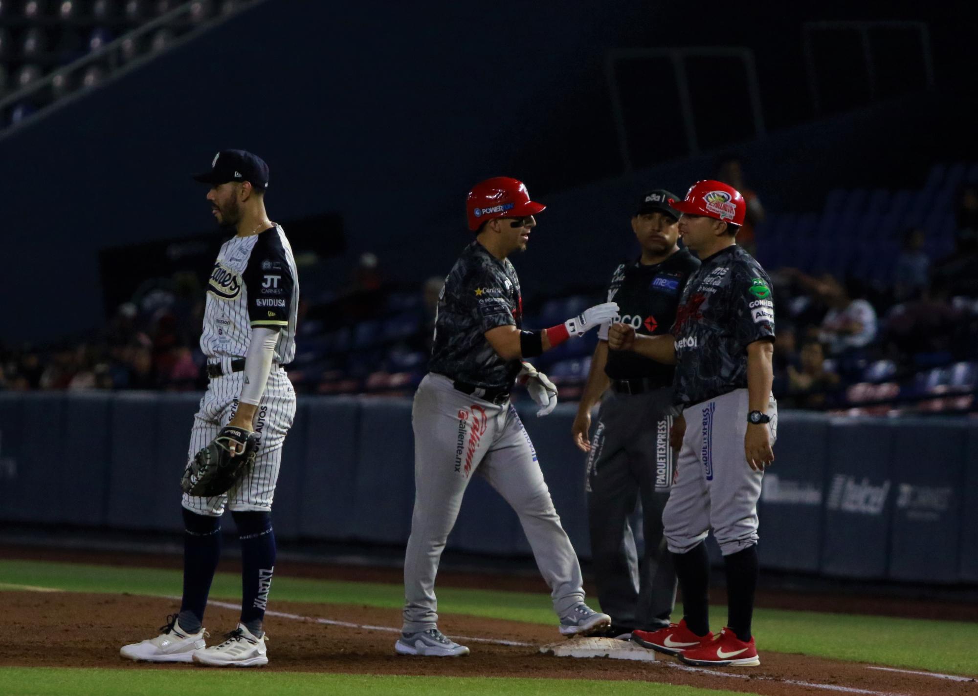 $!Error da a Venados su cuarto triunfo al hilo en Monterrey