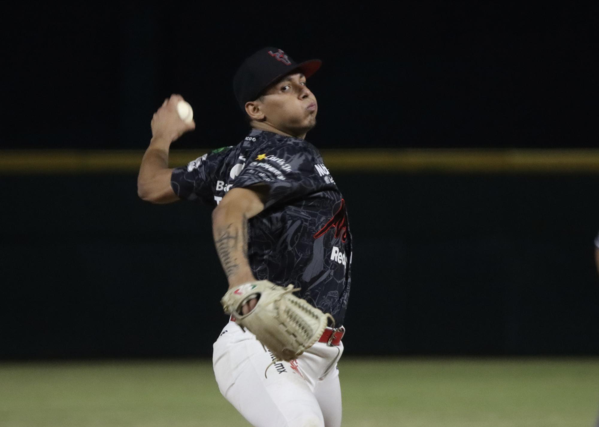 $!Explota ofensiva de Venados y asegura serie ante Sultanes