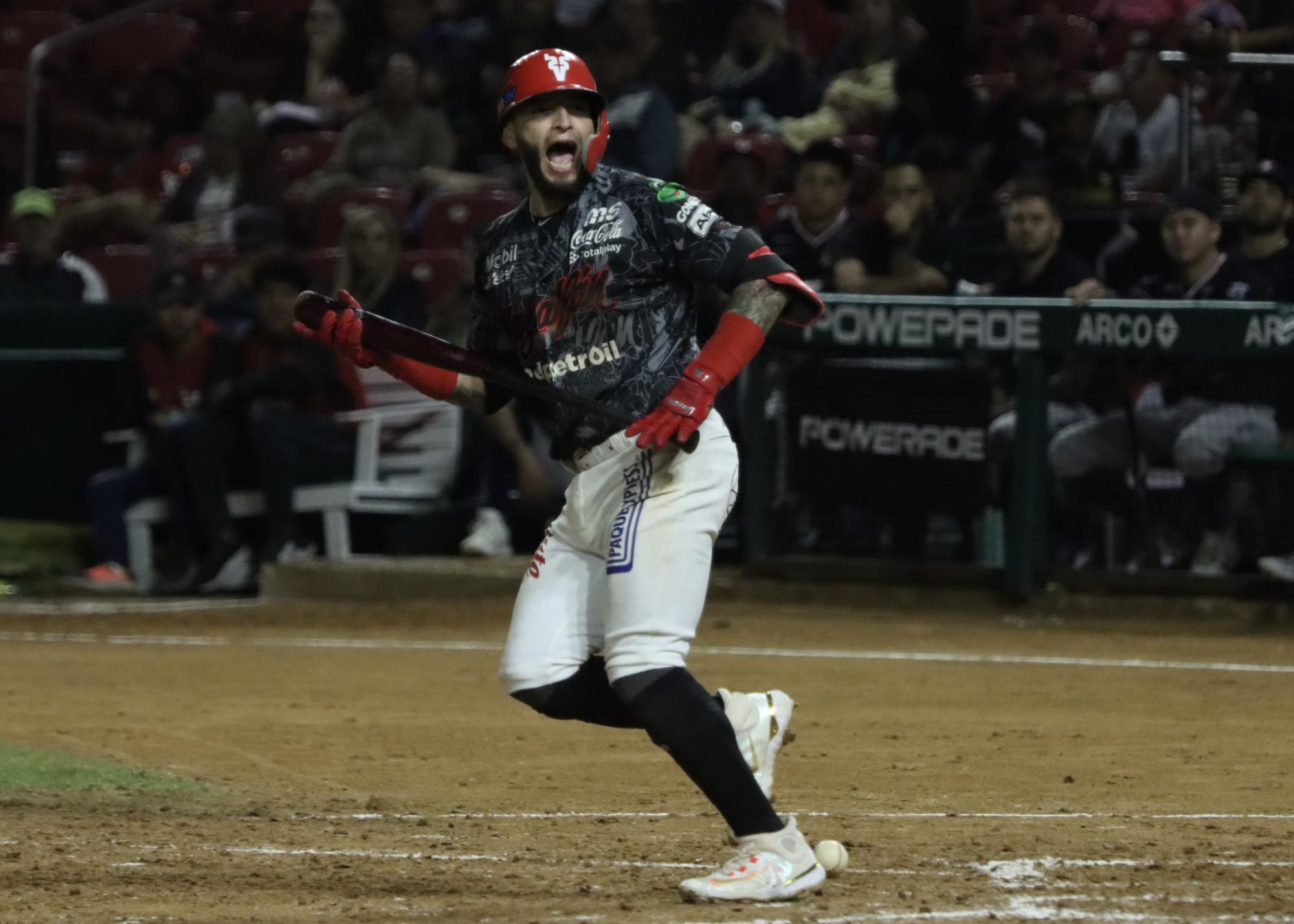 $!Explota ofensiva de Venados y asegura serie ante Sultanes