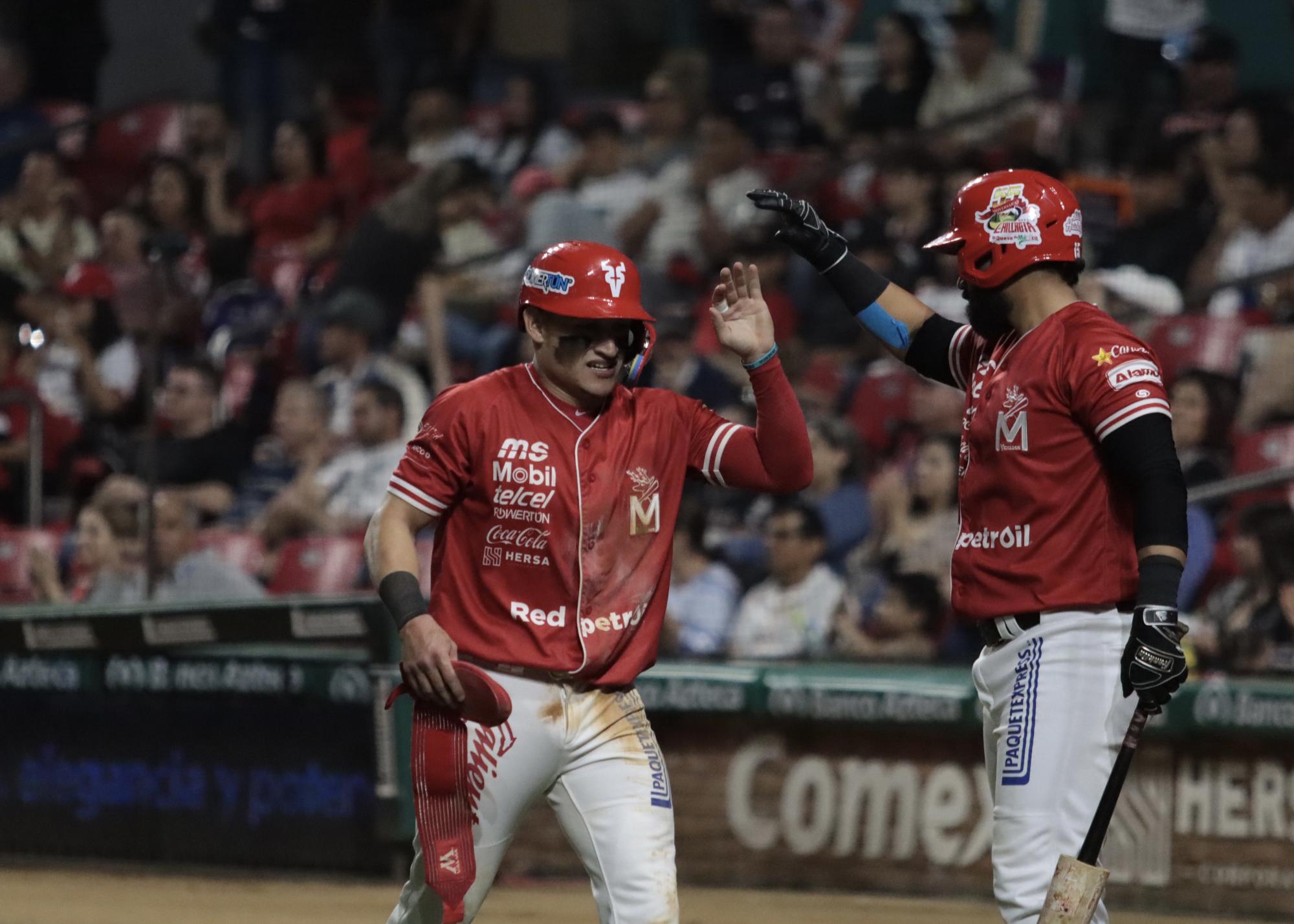 $!Explota ofensiva de Venados y barre a la Tribu