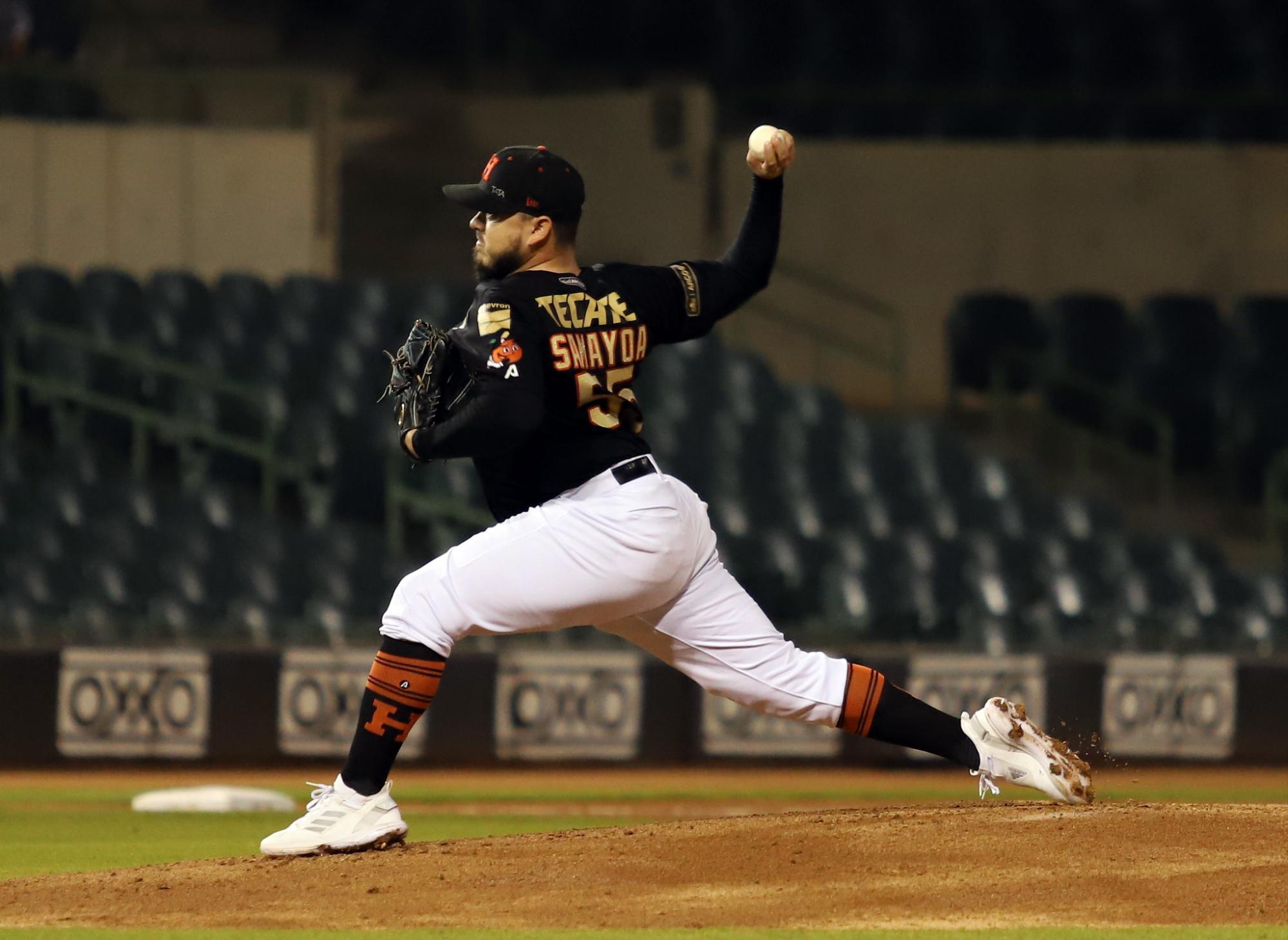 $!Venados de Mazatlán deja escapar la ventaja ante Naranjeros y se empata la serie en Hermosillo