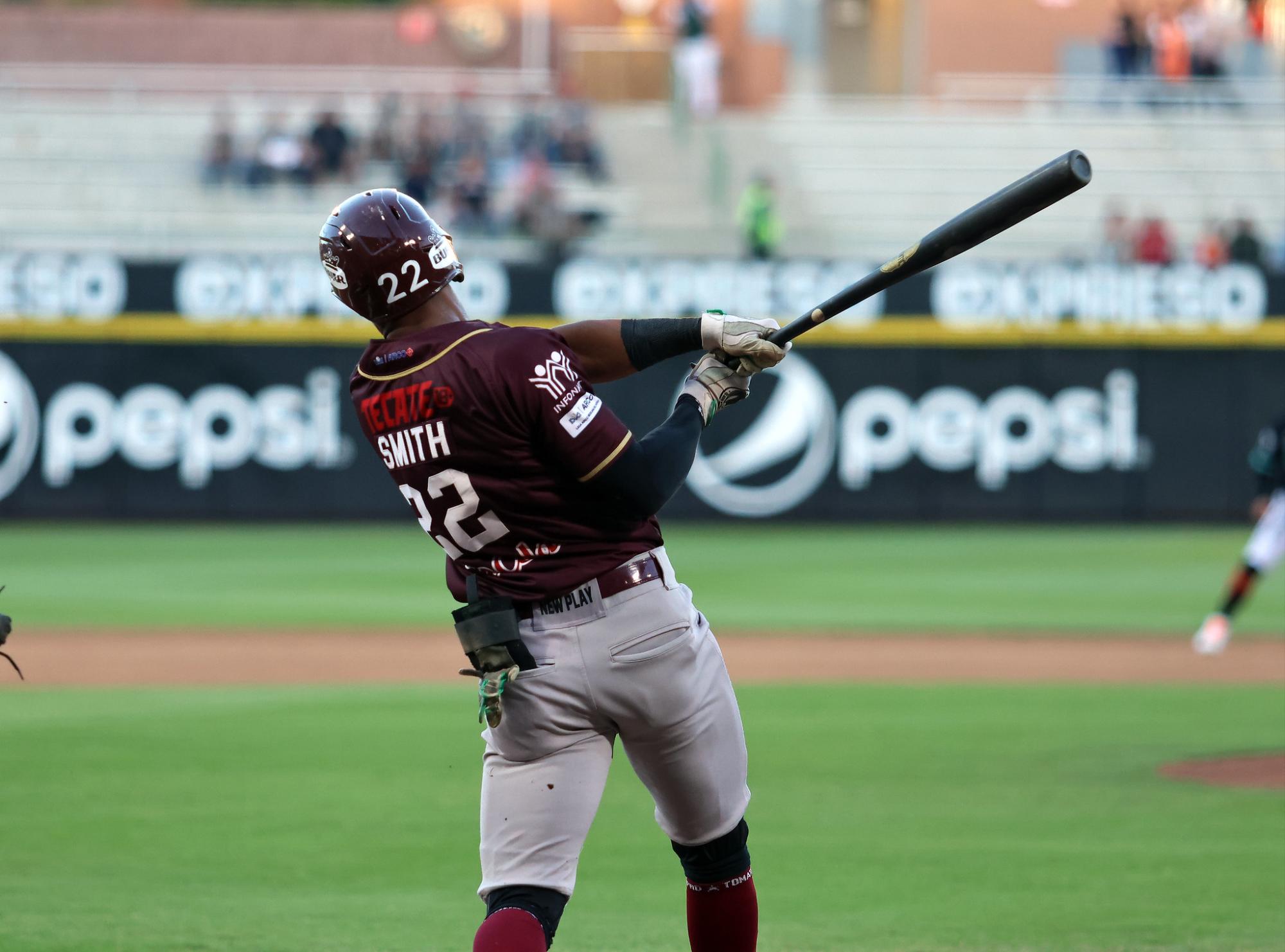 $!Tomateros de Culiacán se queda con la serie en Hermosillo